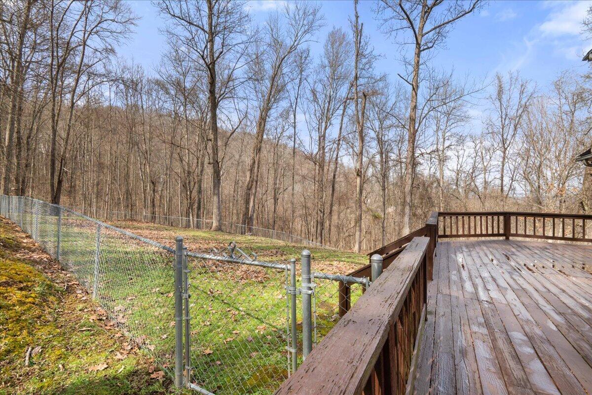 663 Red Bird Road Property Photo 11