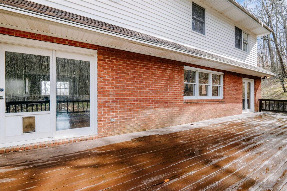 663 Red Bird Road Property Photo 13