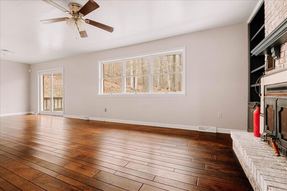 663 Red Bird Road Property Photo 17