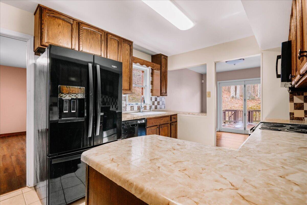 663 Red Bird Road Property Photo 20