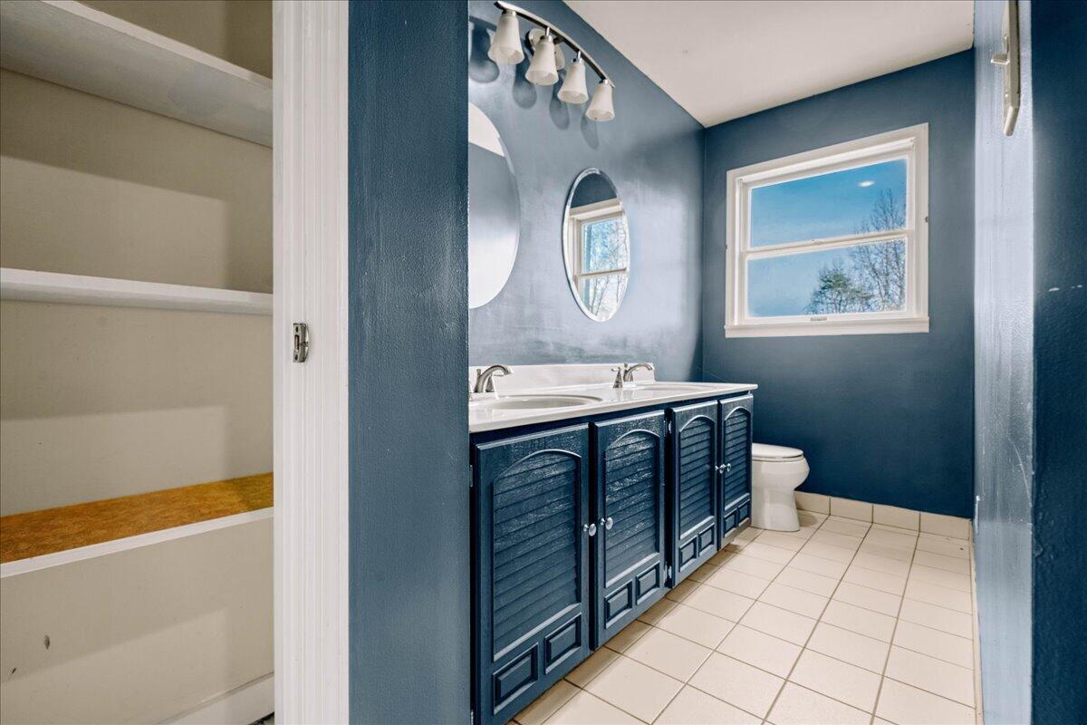 663 Red Bird Road Property Photo 44