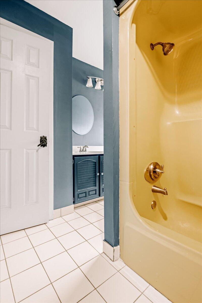 663 Red Bird Road Property Photo 45