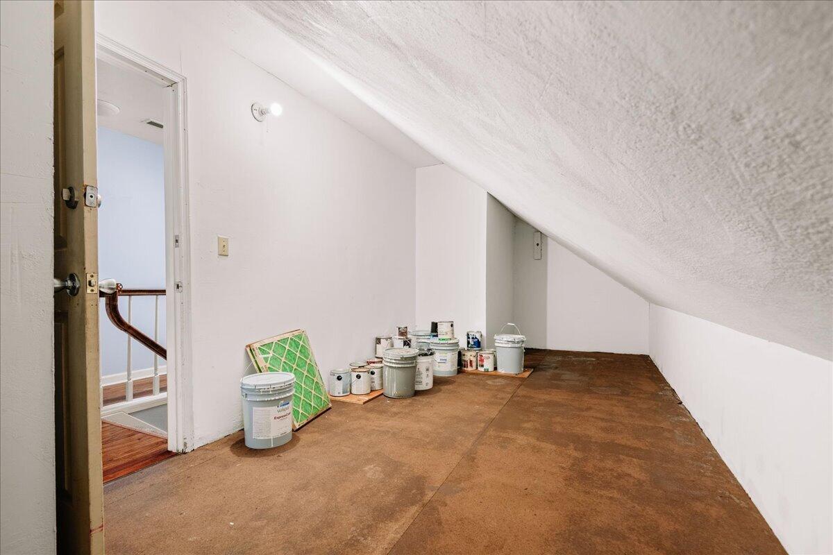 663 Red Bird Road Property Photo 47