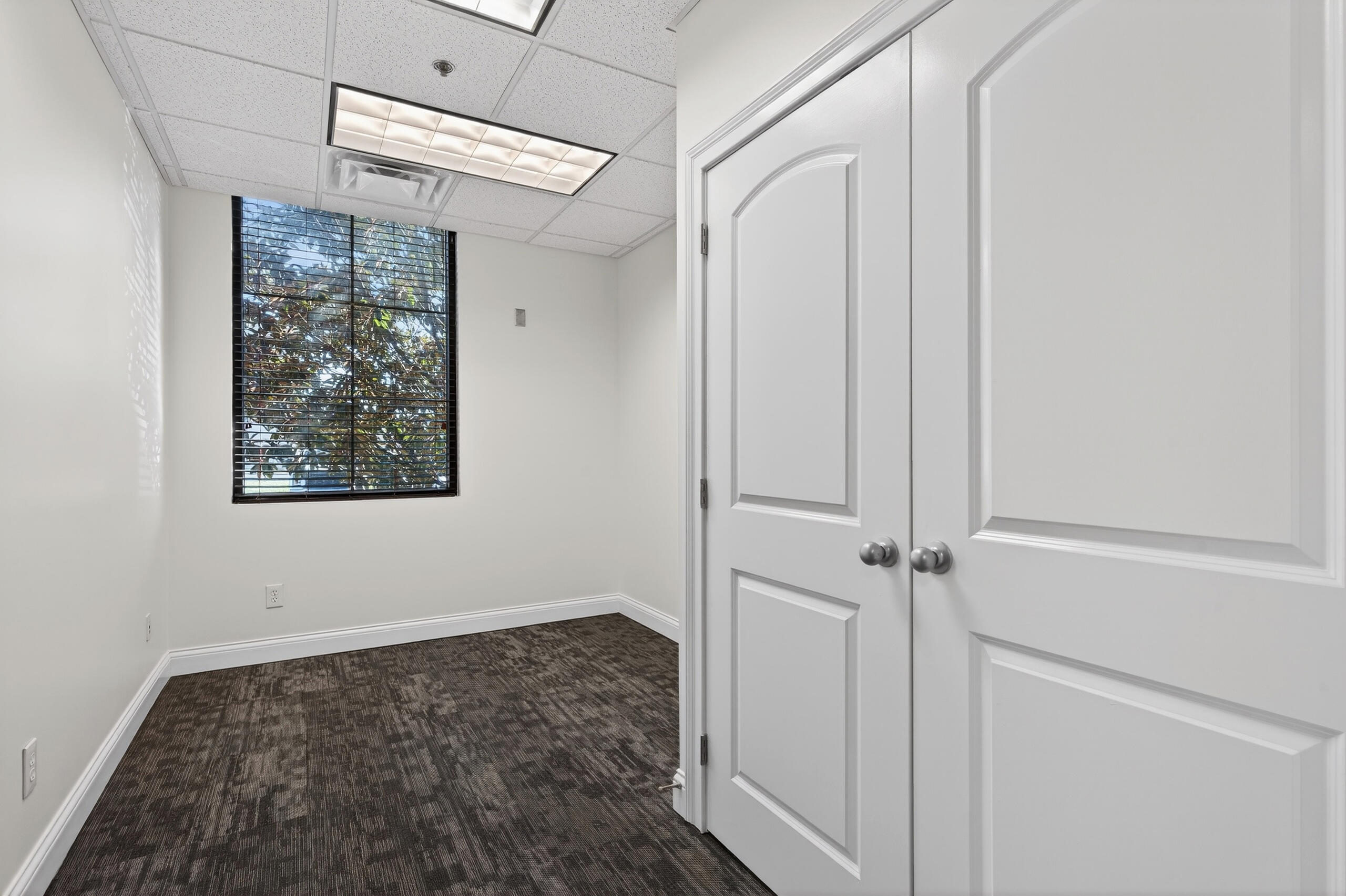 444 Lewis Hargett Circle 180-102 Property Photo 12