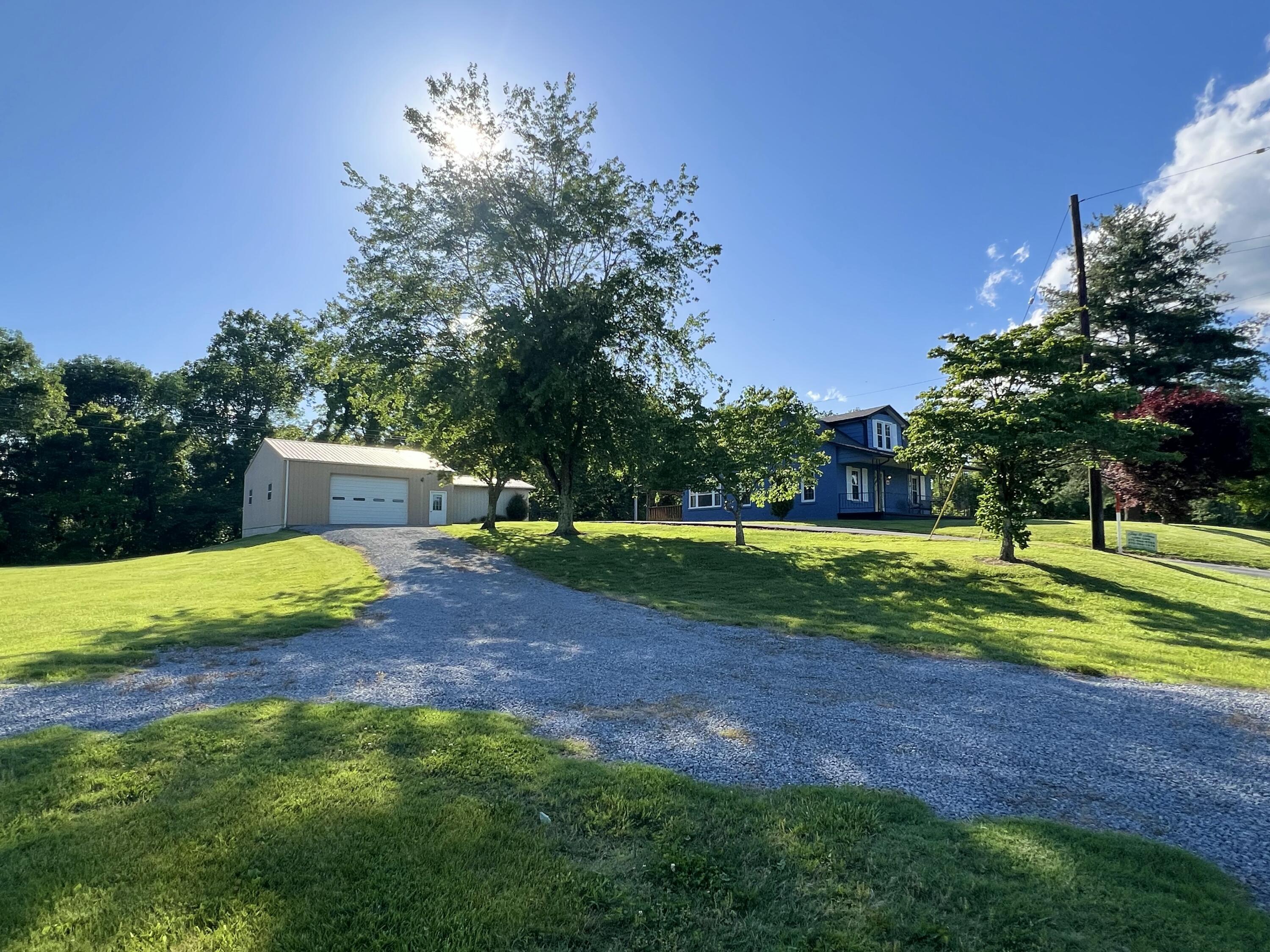 1055 Ky-92 Property Photo 3