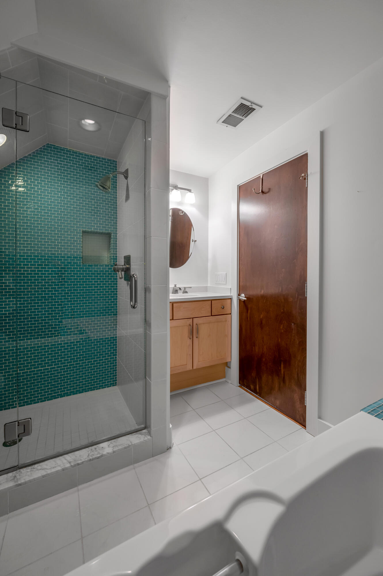 514 W Short Street 101 Property Photo 25