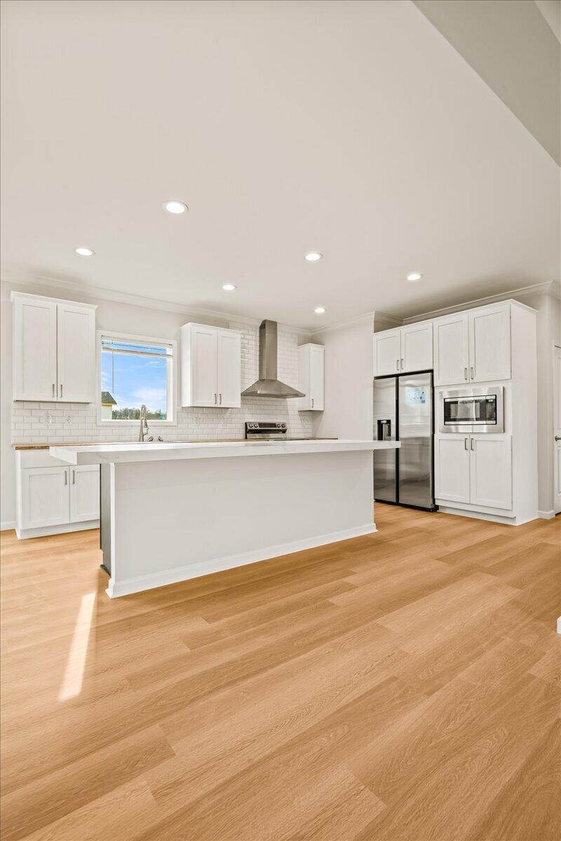 831 Sam Black Road Property Photo 13
