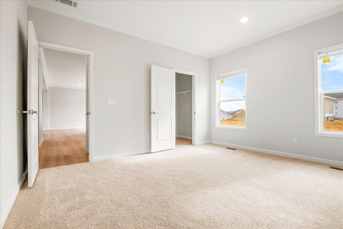 831 Sam Black Road Property Photo 20