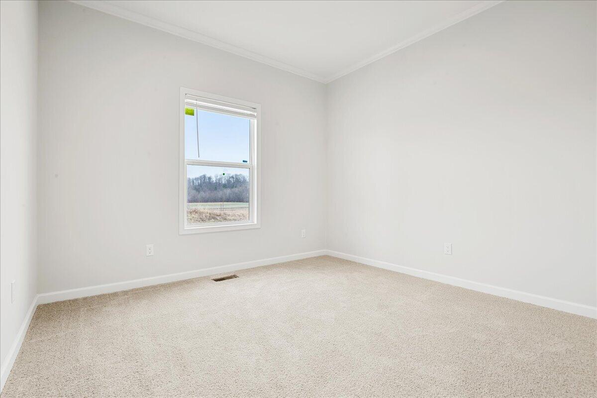 831 Sam Black Road Property Photo 25
