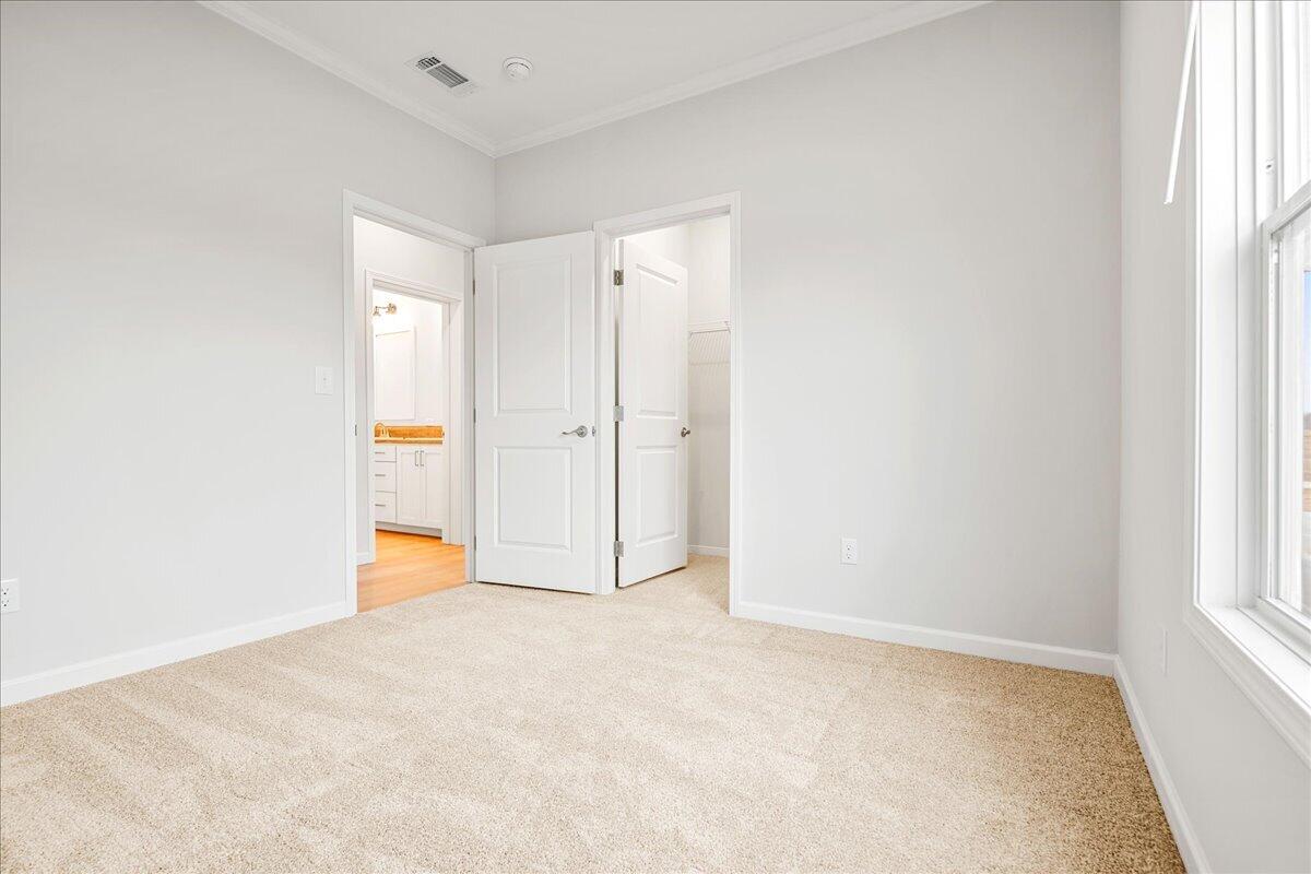 831 Sam Black Road Property Photo 26