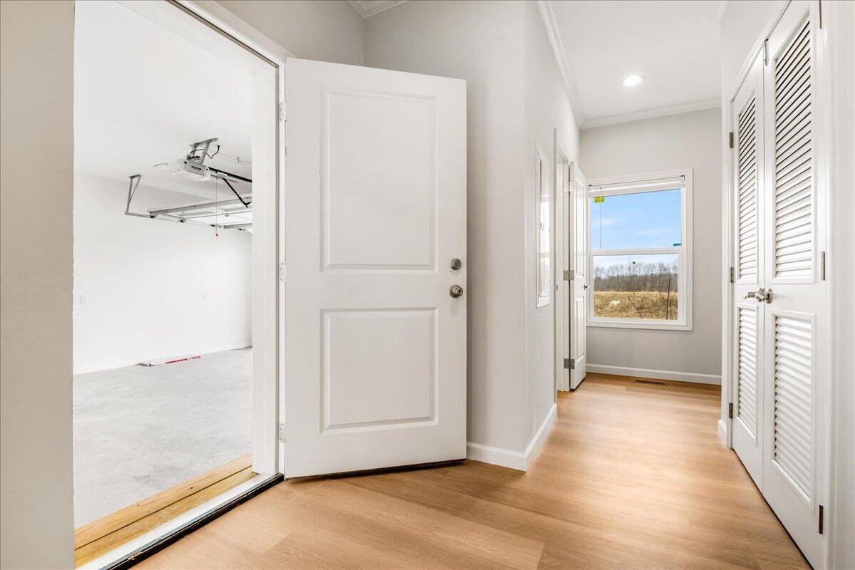 831 Sam Black Road Property Photo 33