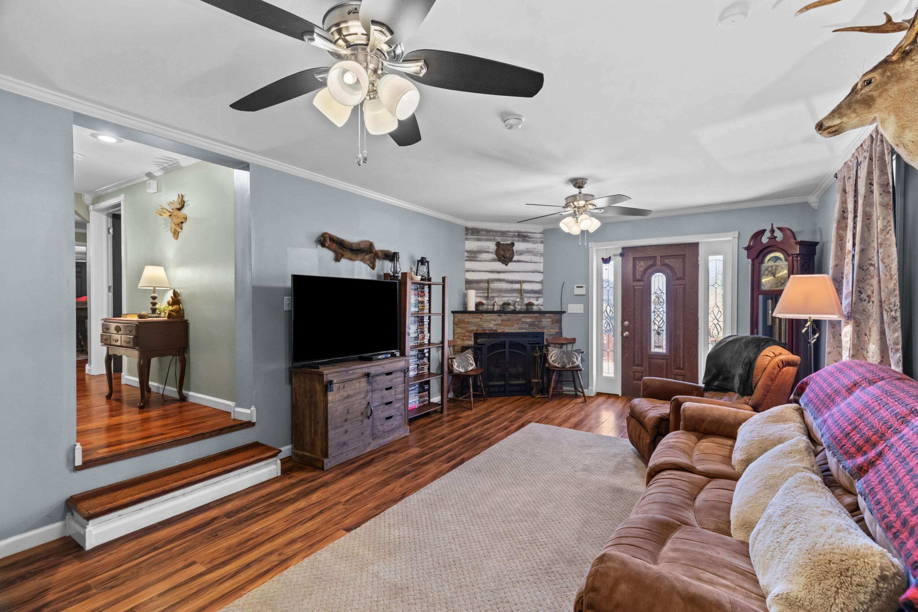 15379 State Highway 190 Property Photo 10
