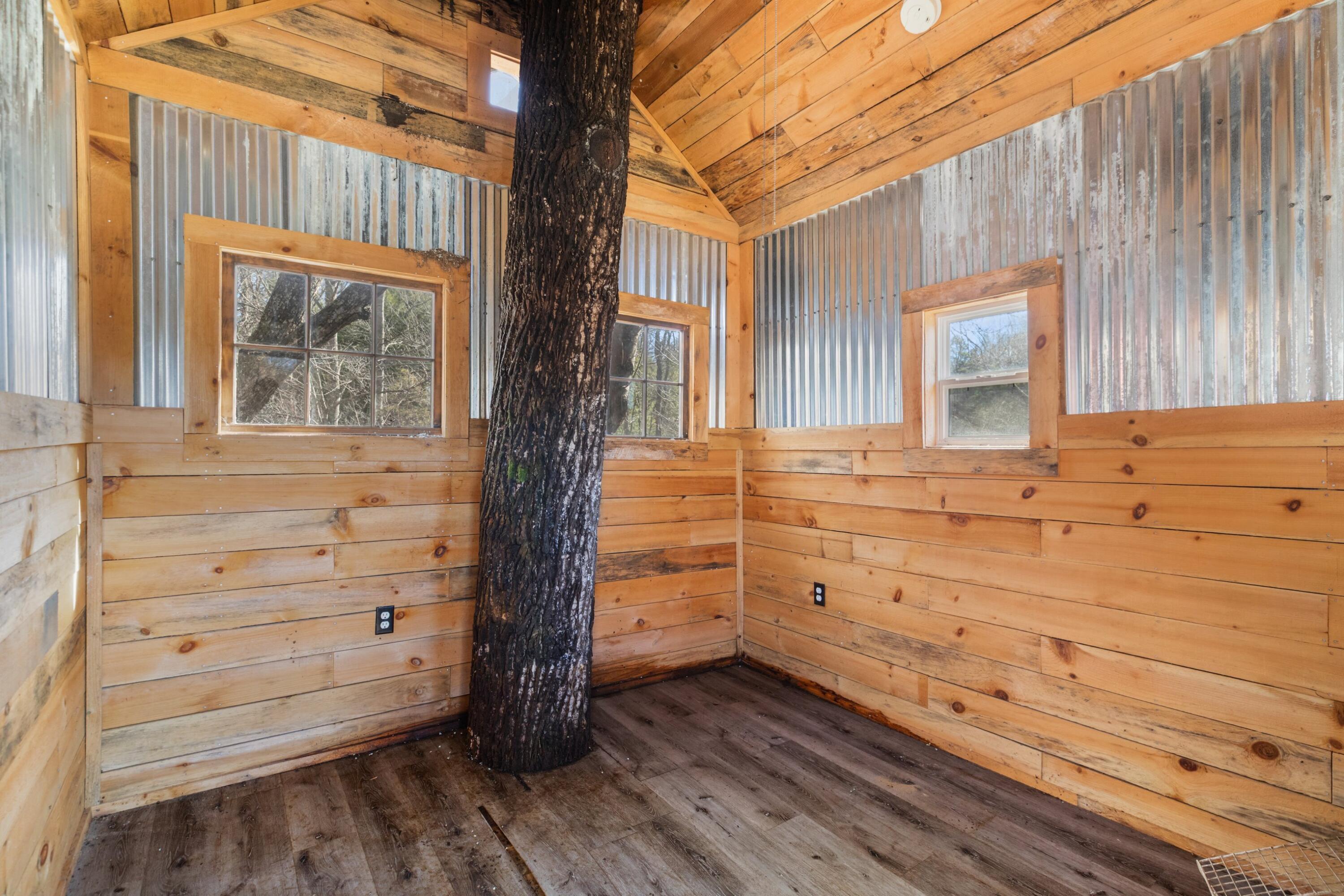 15379 State Highway 190 Property Photo 38