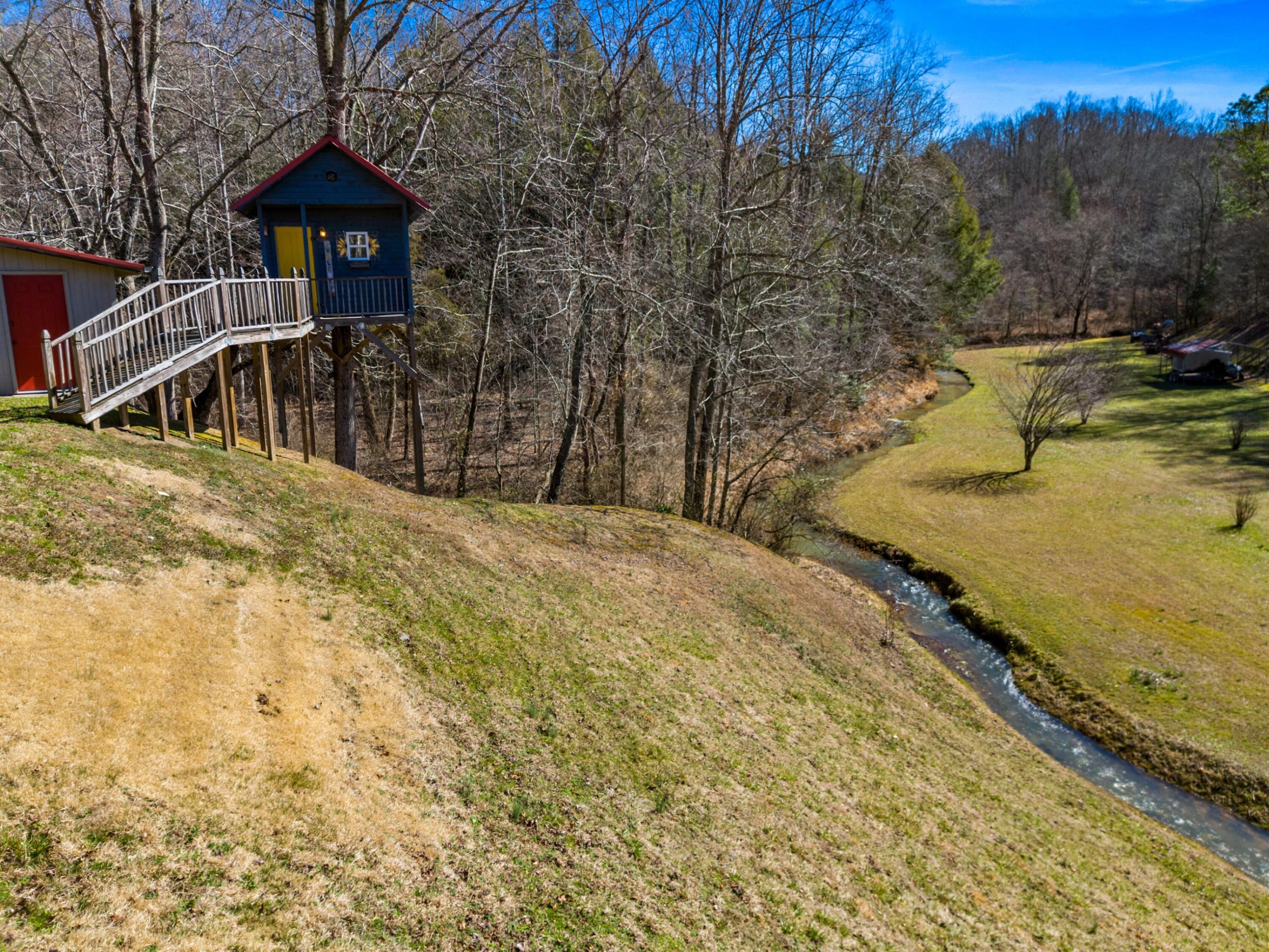 15379 State Highway 190 Property Photo 52