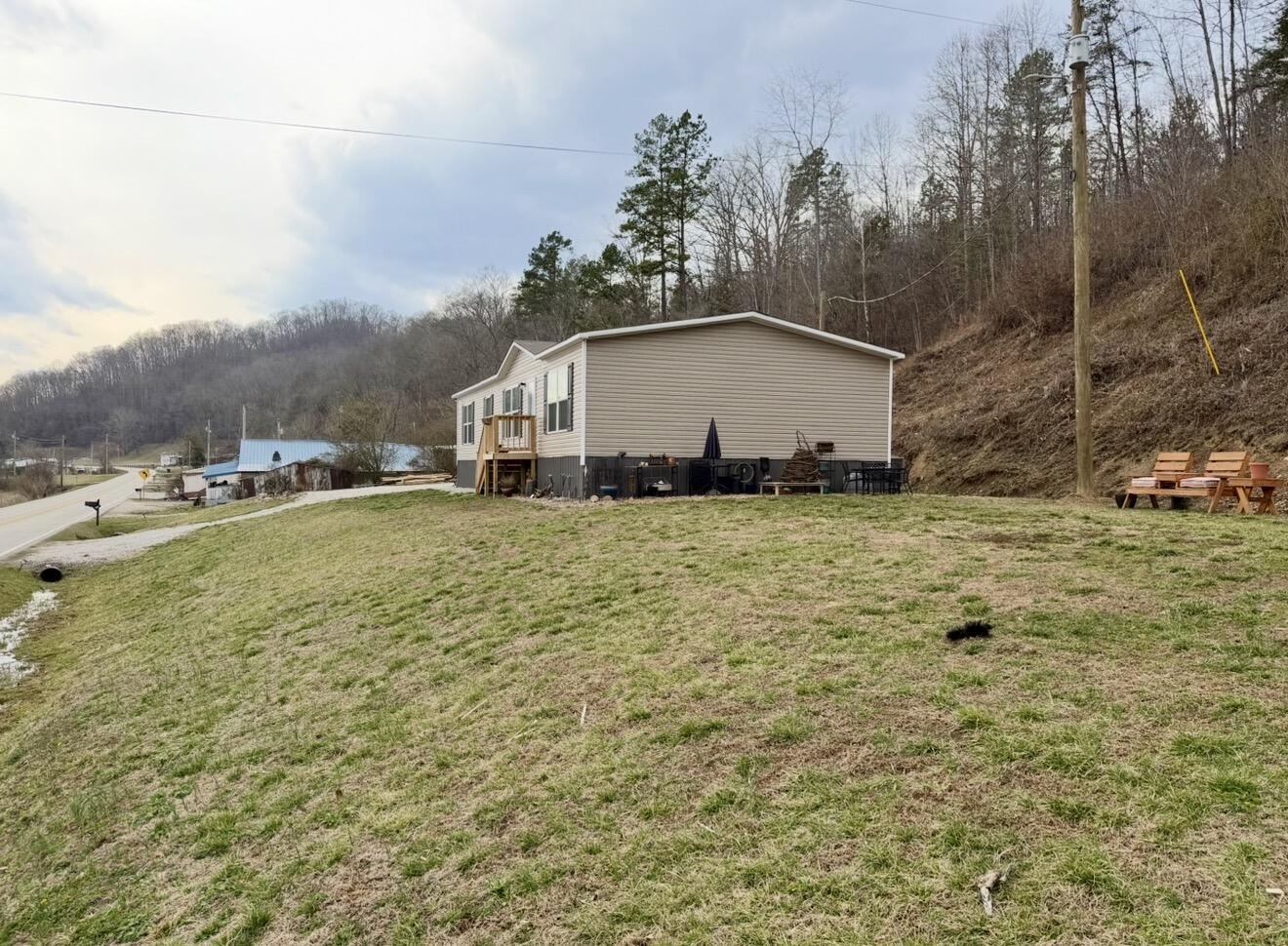 2701 Kentucky 30 Property Photo 10