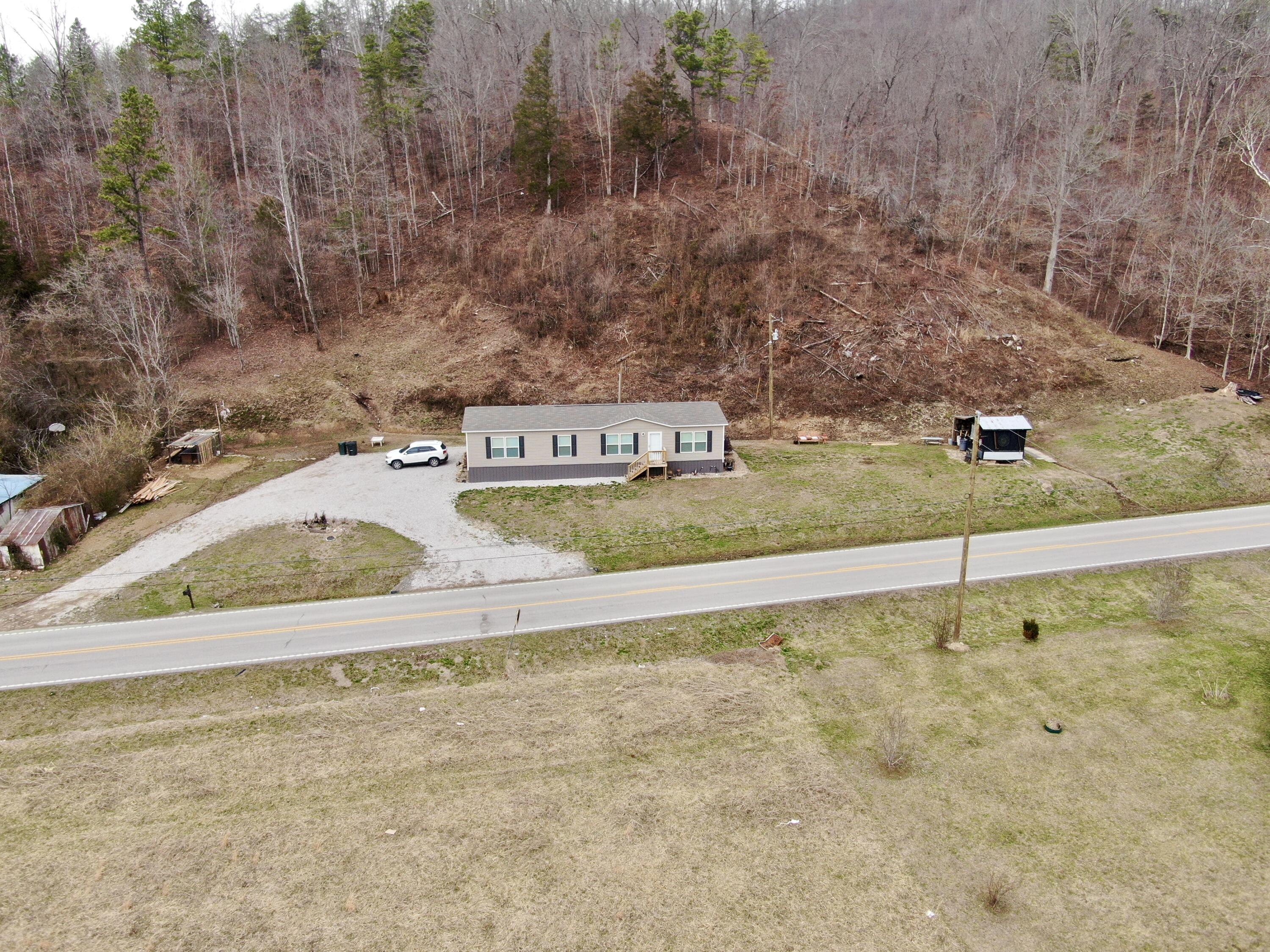 2701 Kentucky 30 Property Photo 23