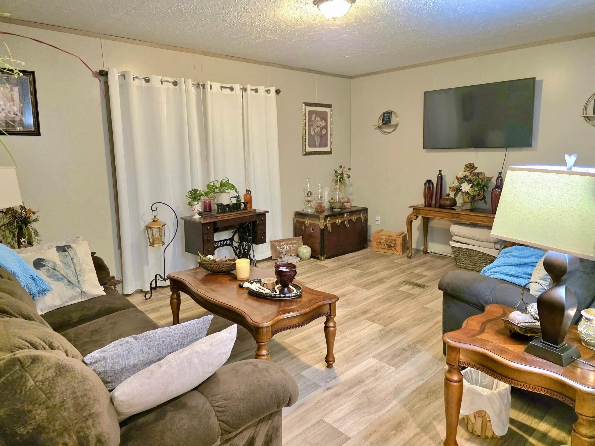 2701 Kentucky 30 Property Photo 48