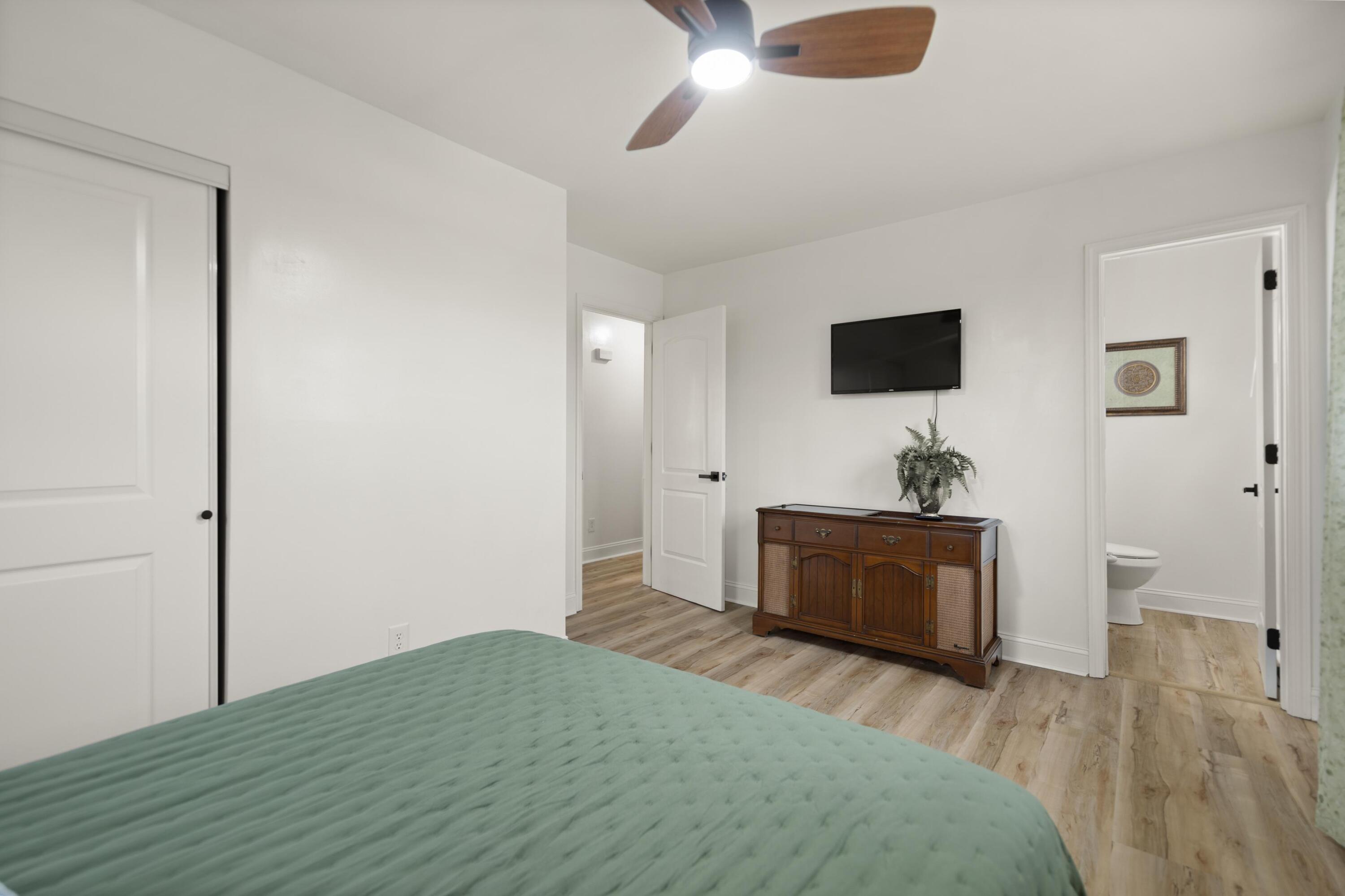 1706 Cameron Court Property Photo 14