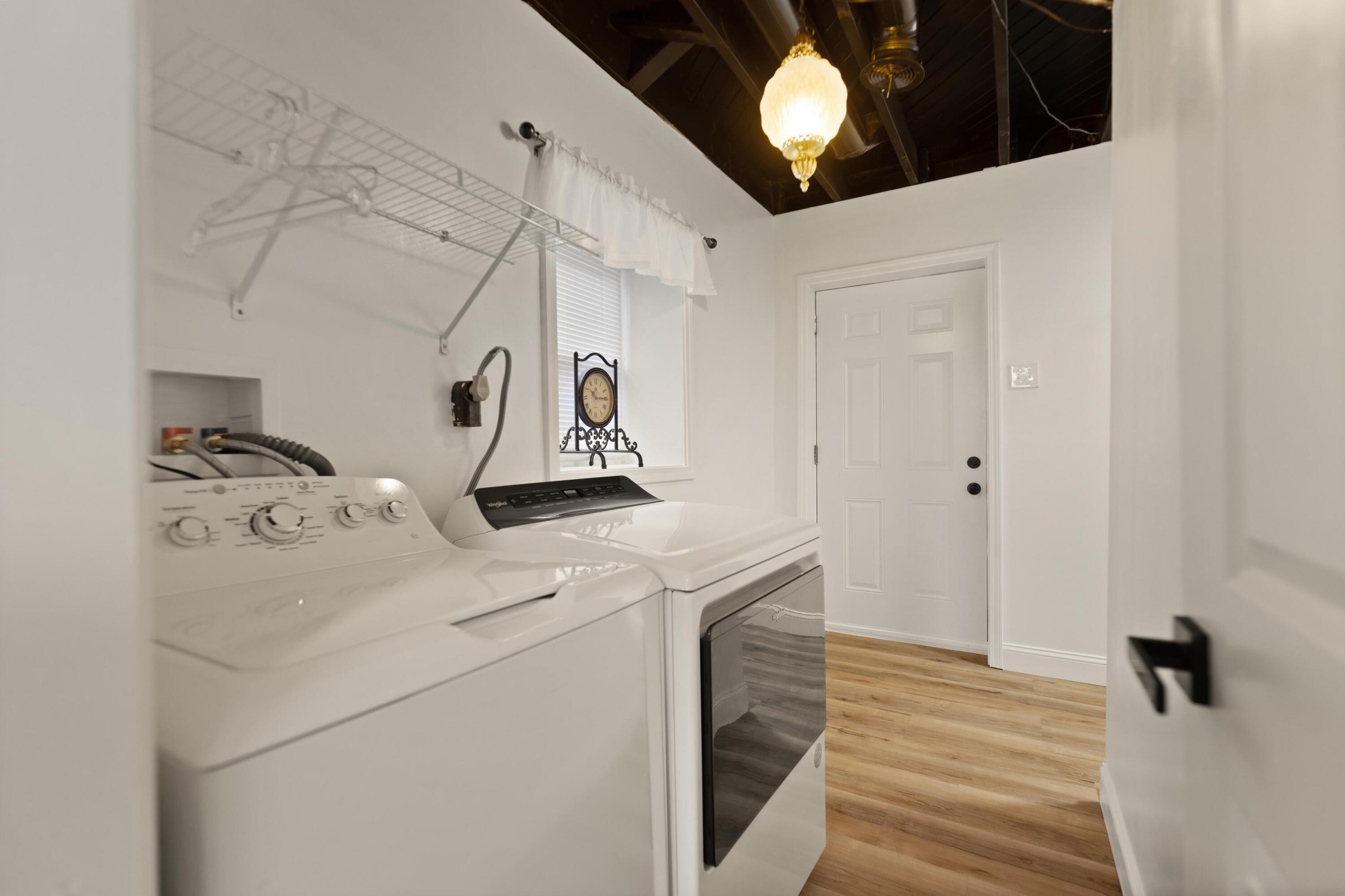 1706 Cameron Court Property Photo 35
