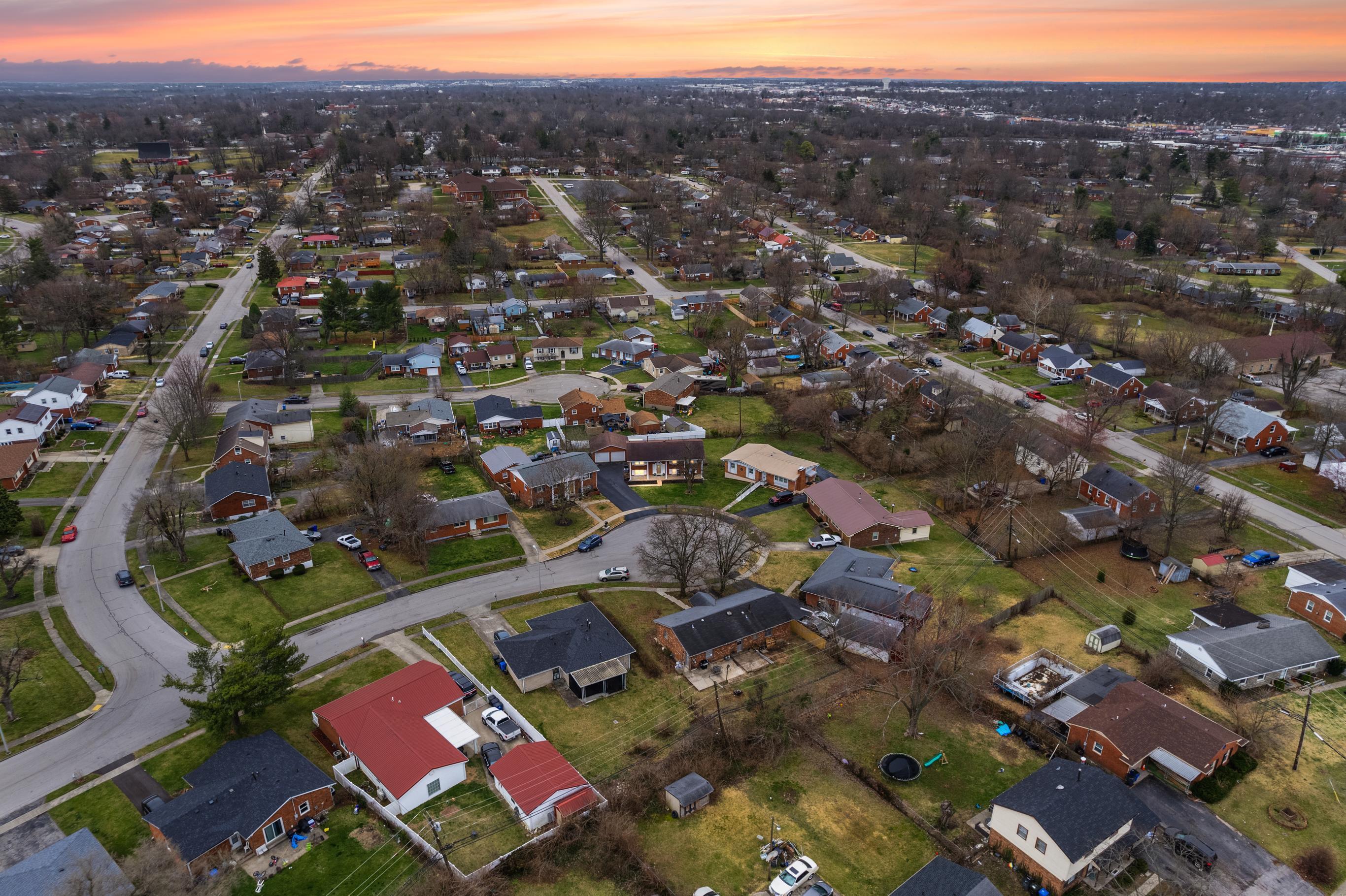 1706 Cameron Court Property Photo 44