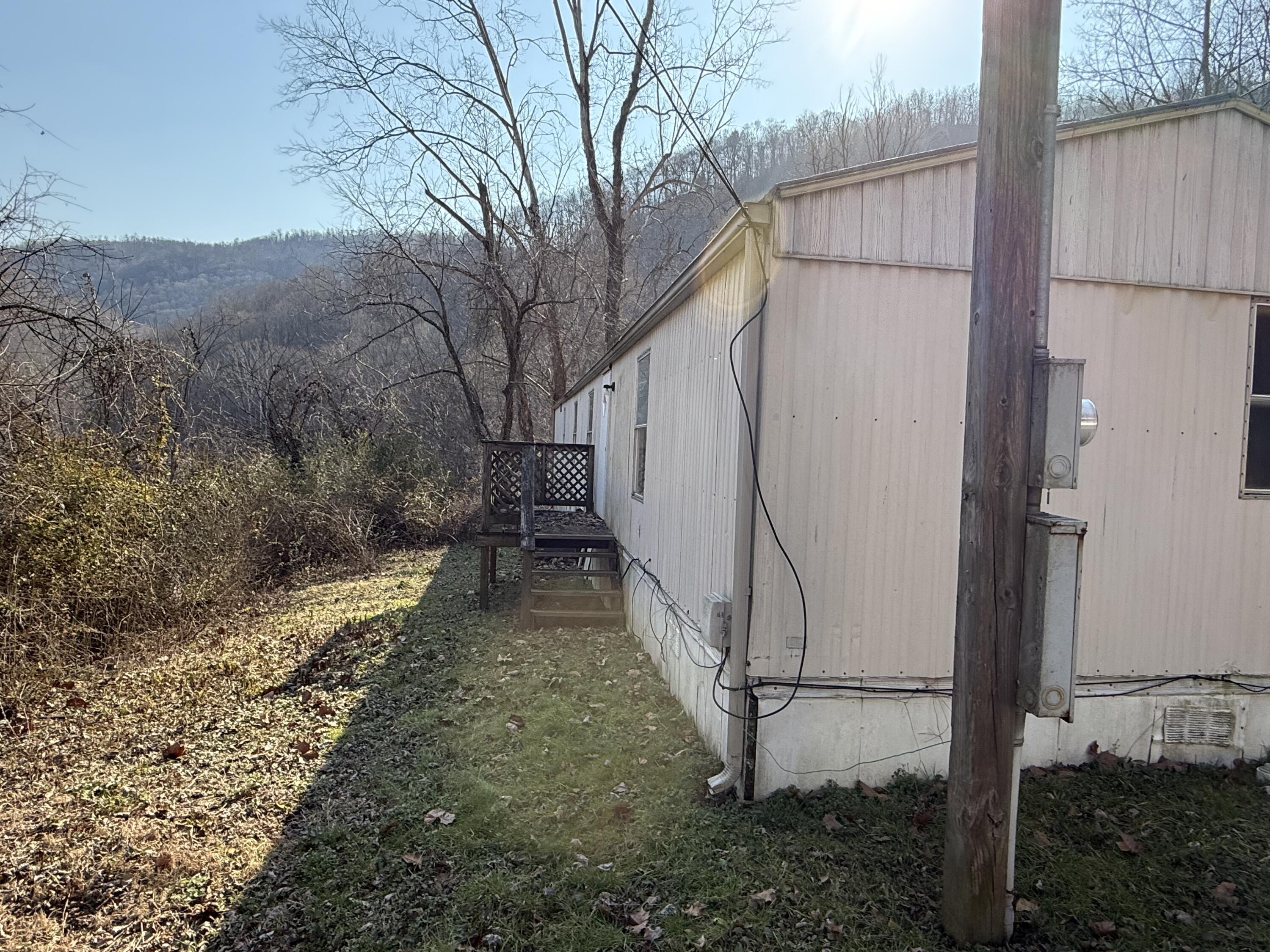 6461 Ky-66 Property Photo 2