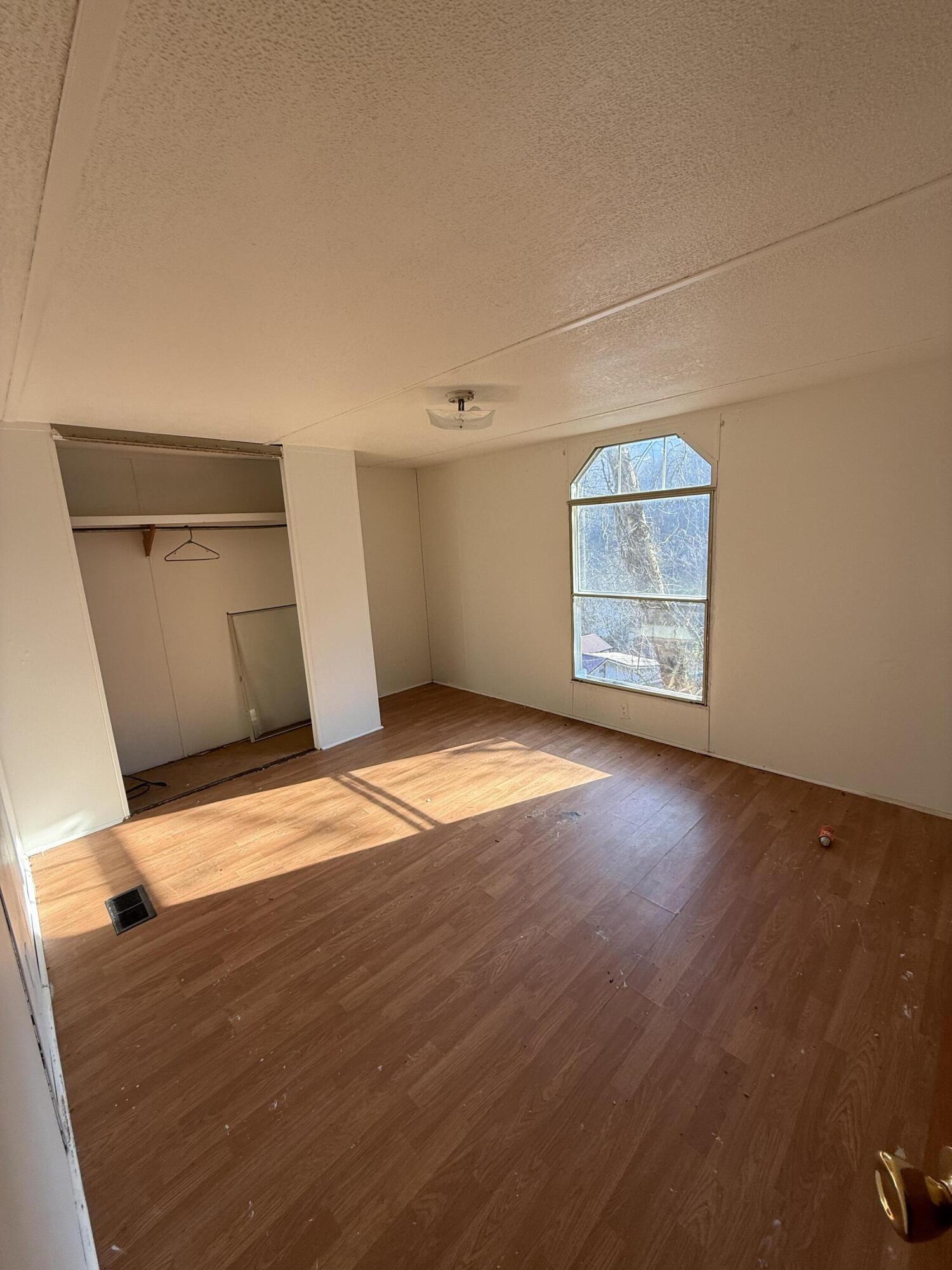 6461 Ky-66 Property Photo 12