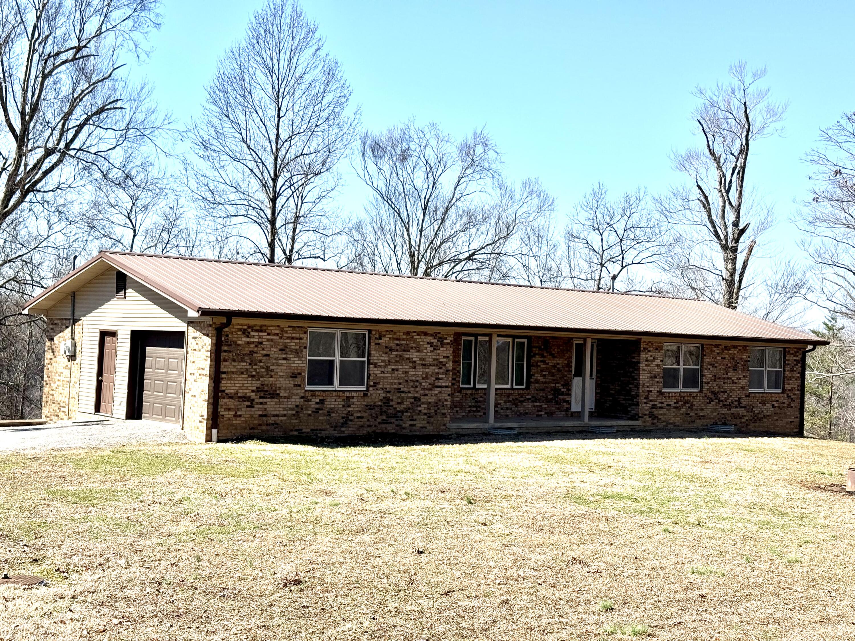 1010 Crockett Road Property Photo 1