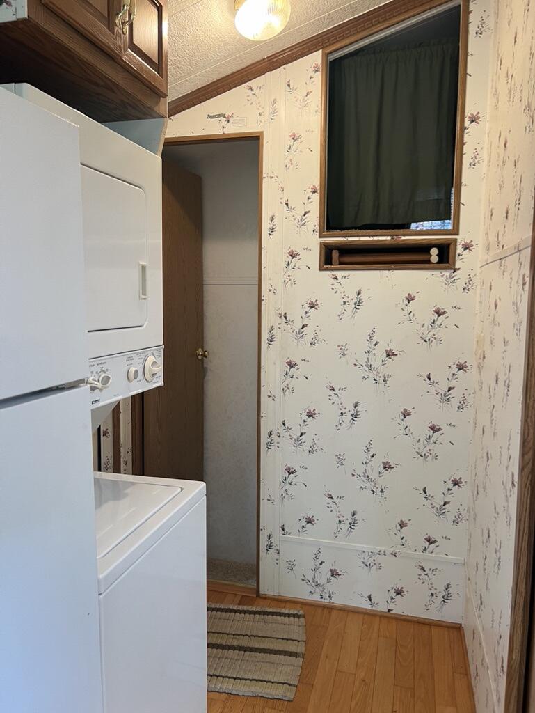 837 Crockett Road Property Photo 5