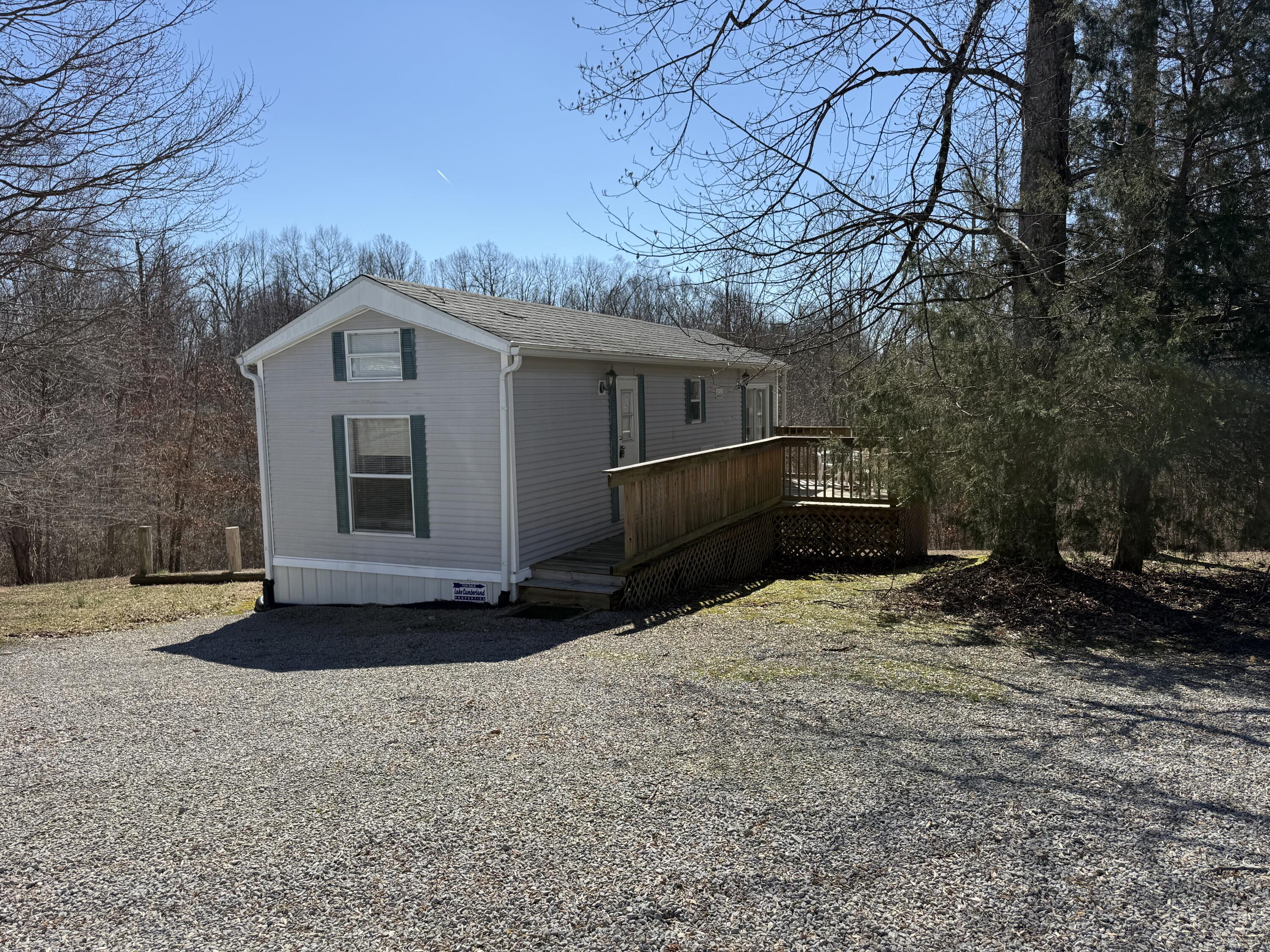 837 Crockett Road Property Photo 13
