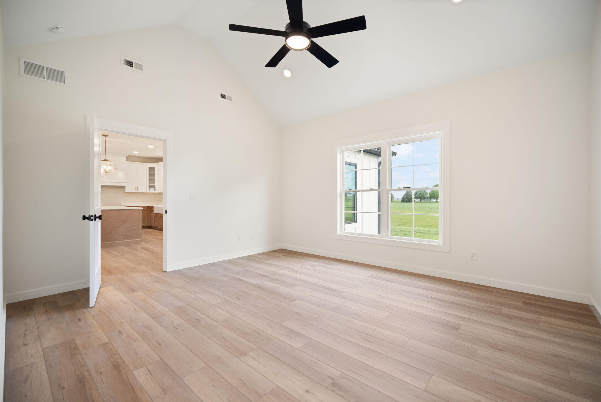 1577 Hunter Drive Property Photo 26