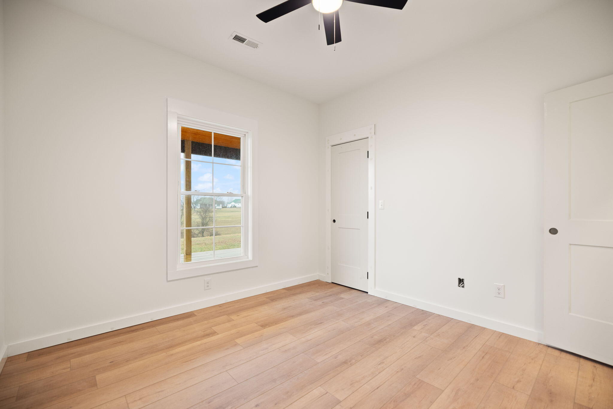 1577 Hunter Drive Property Photo 35
