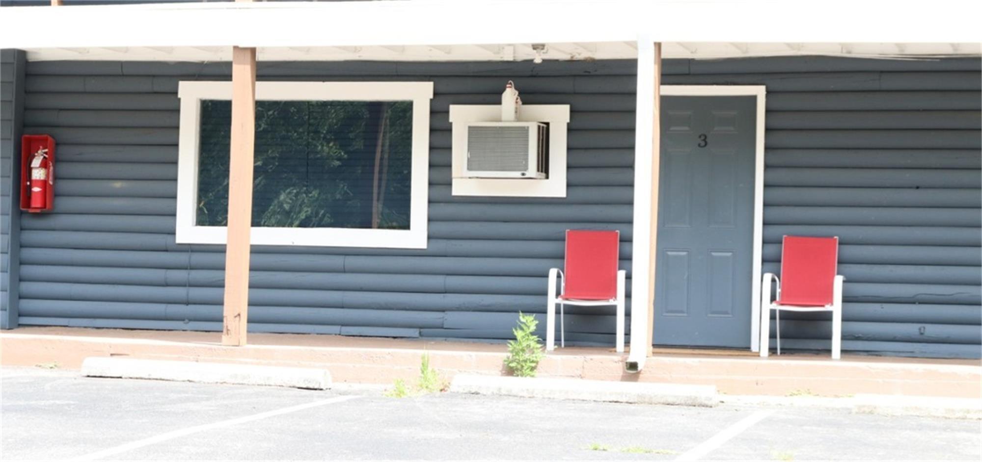 81 Lee's Ford Dock Road 3 Property Photo 2