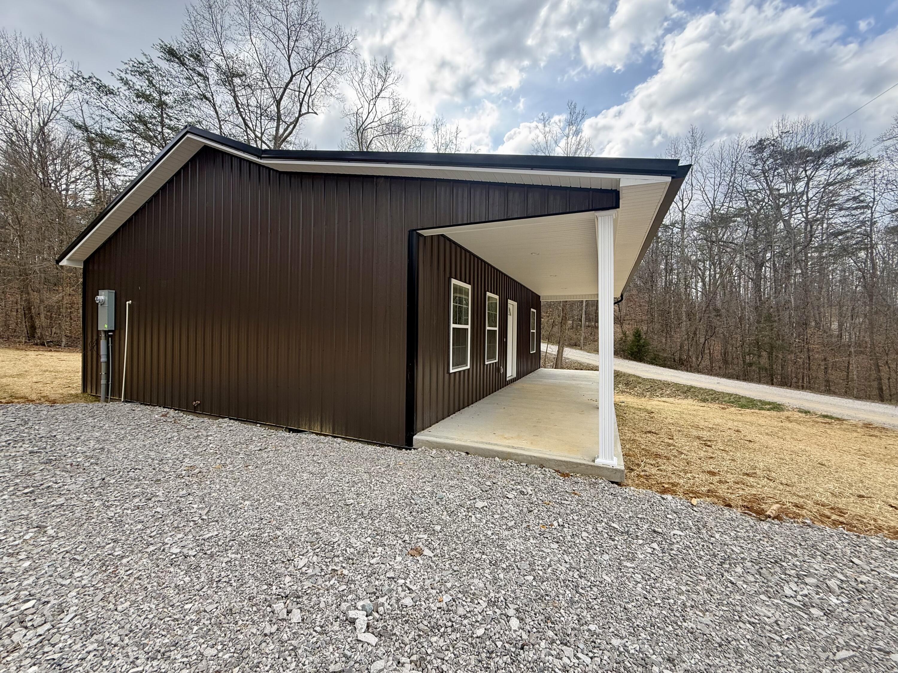 821 Pine Tree Road Property Photo 36
