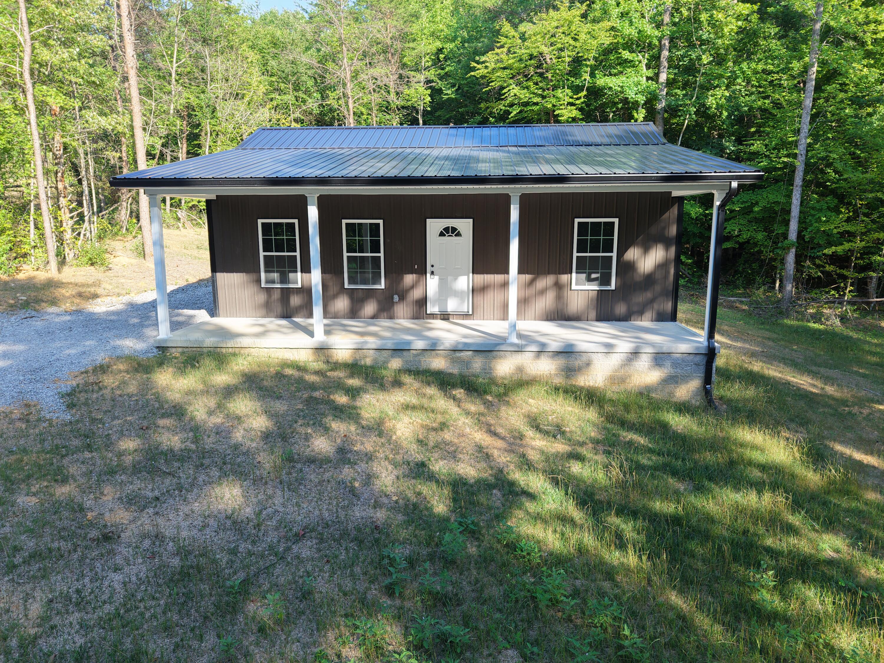 821 Pine Tree Road Property Photo 39