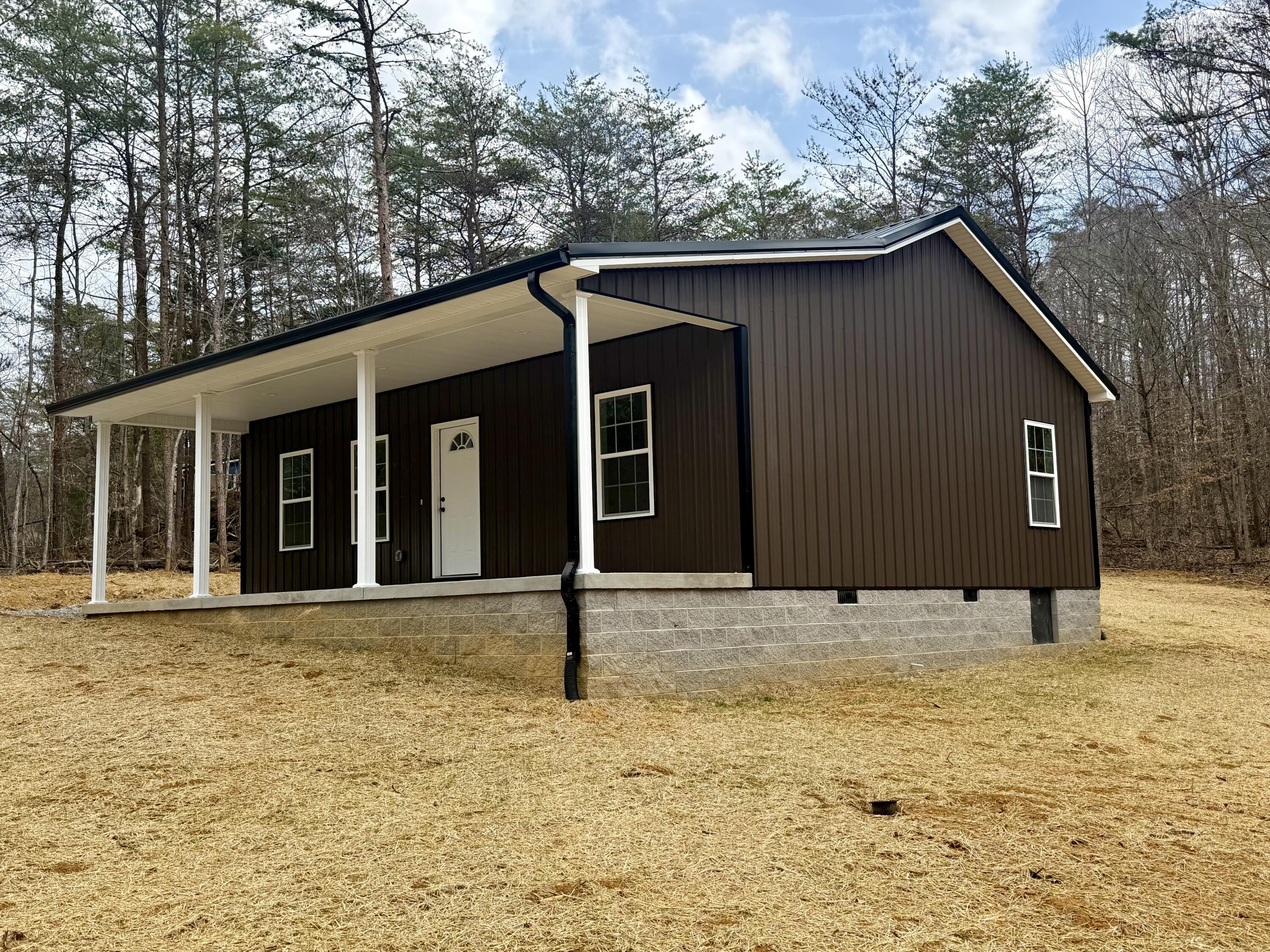 821 Pine Tree Road Property Photo 41