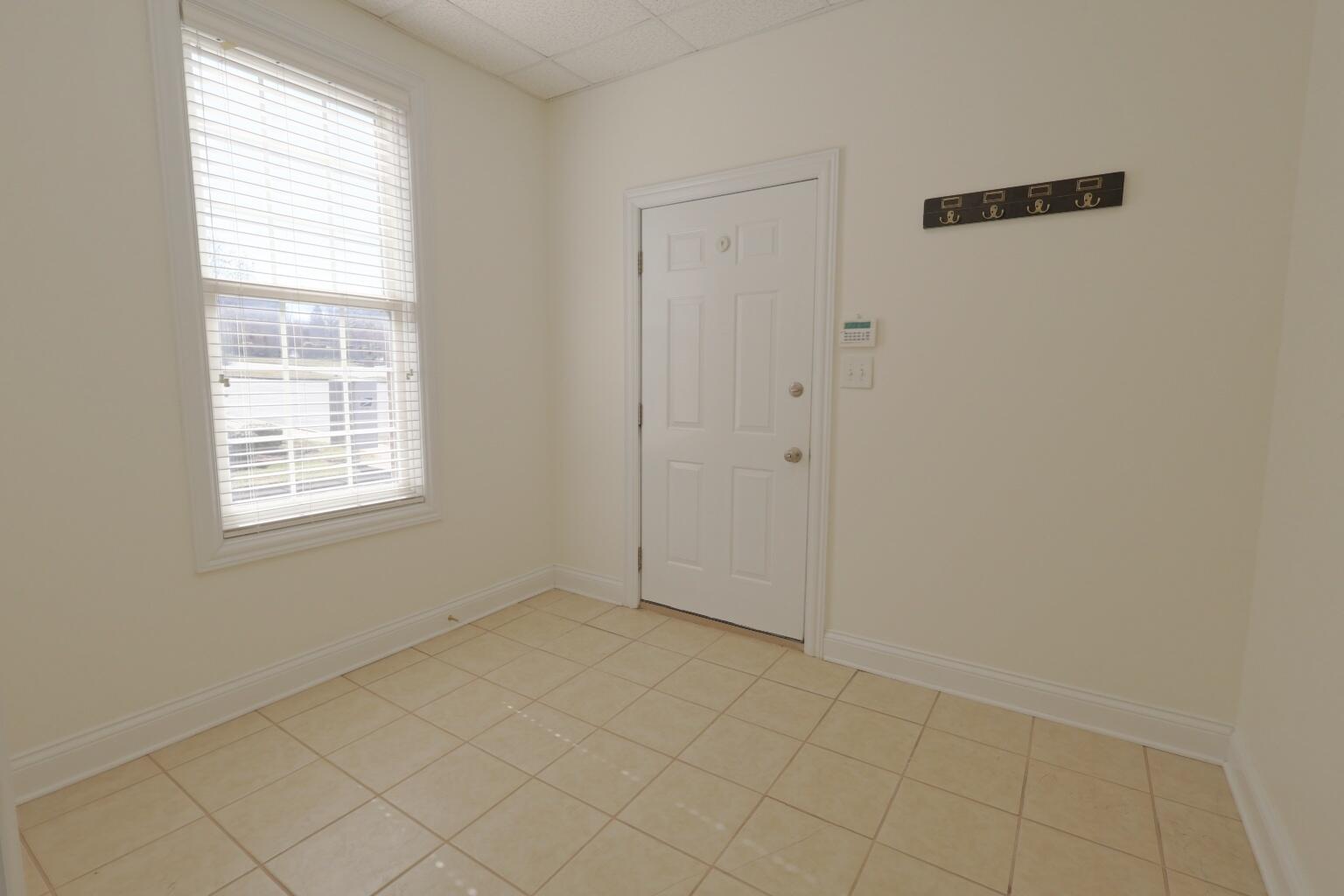 2220 Executive Drive 104 Property Photo 2