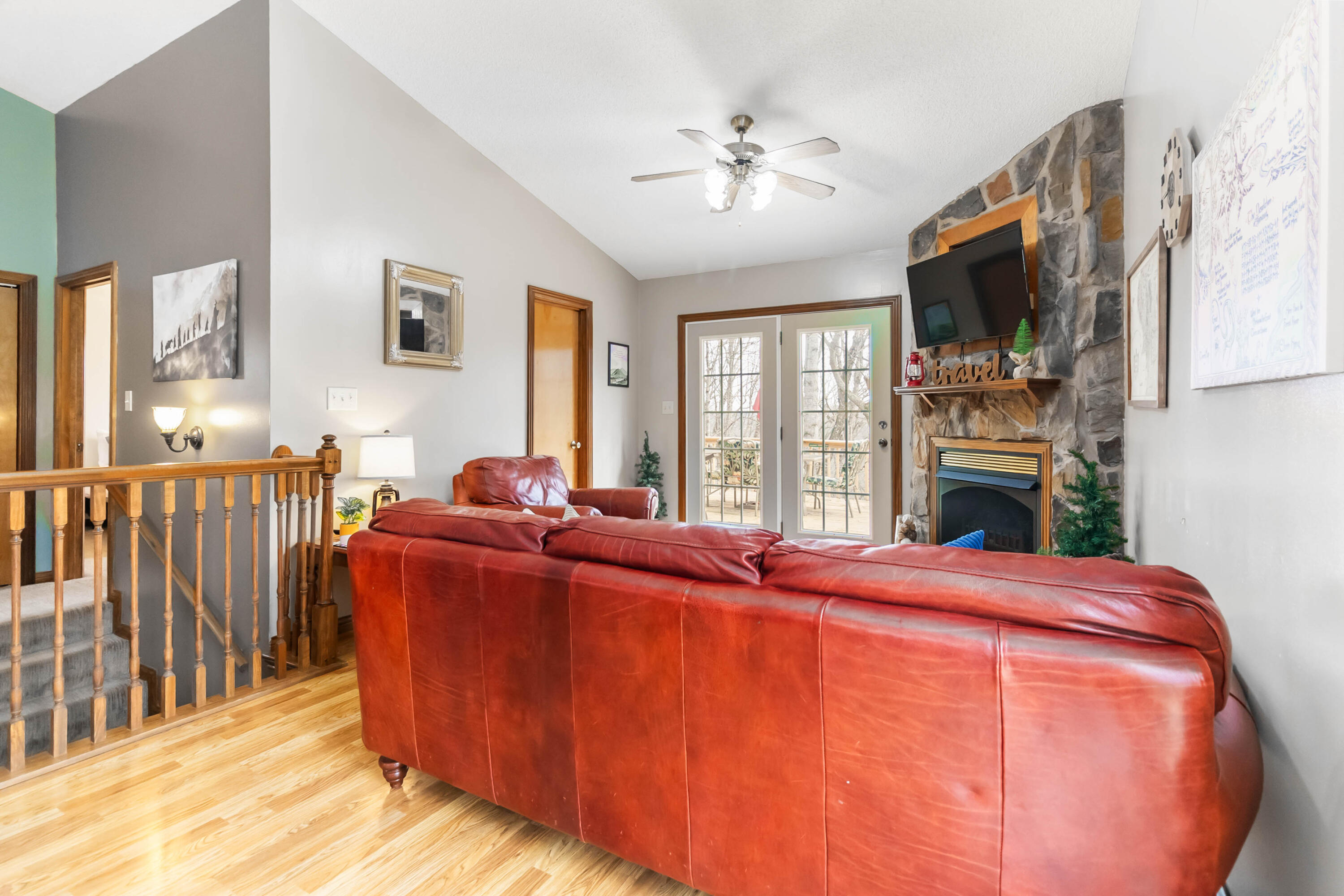 214 Enchanted Forest Way Property Photo 9