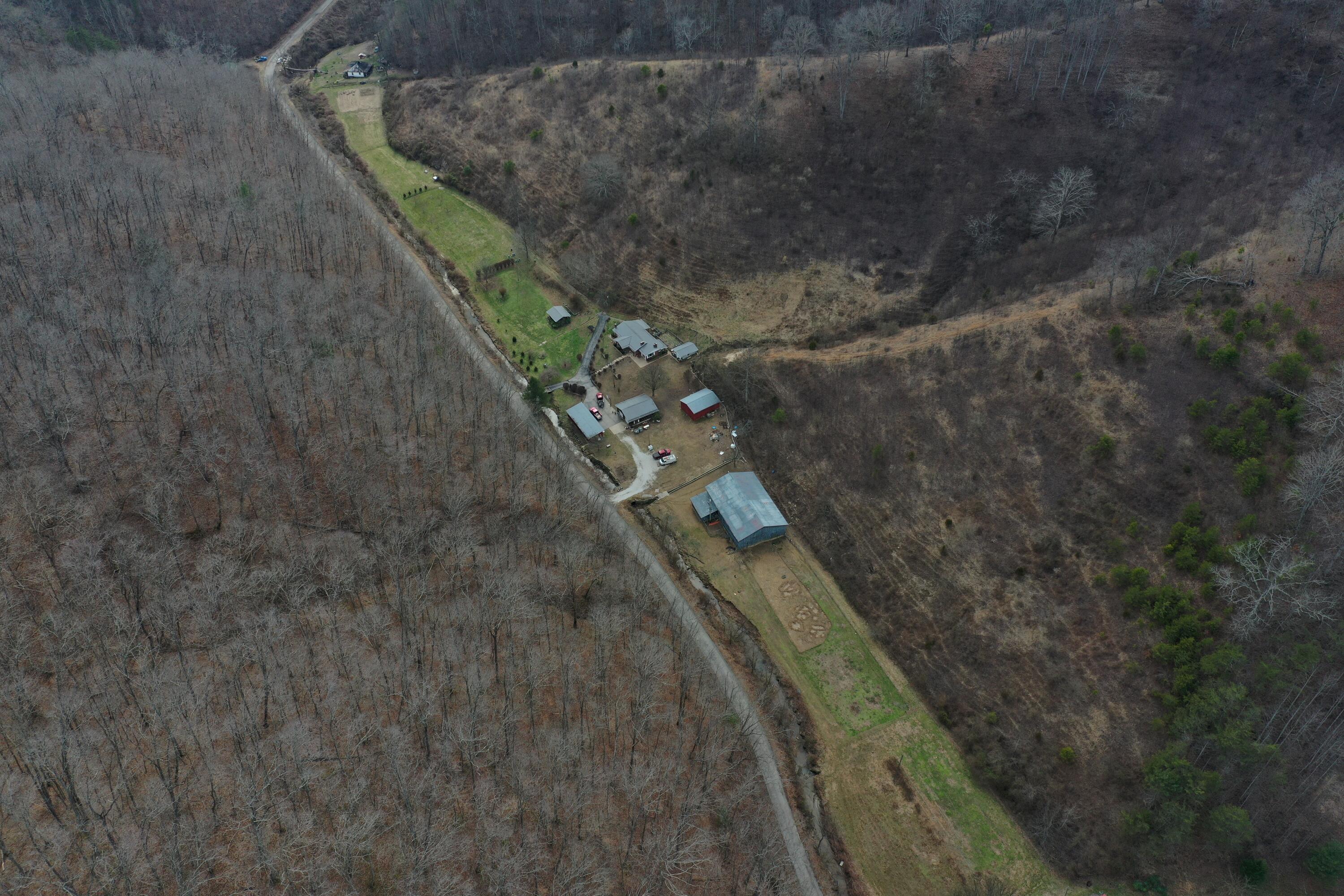 1267 Lower Taulbee Fork Road Property Photo 9