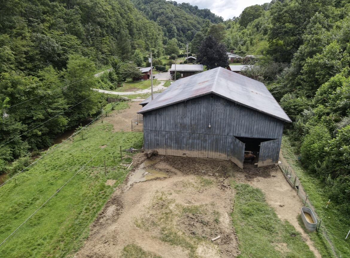 1267 Lower Taulbee Fork Road Property Photo 14