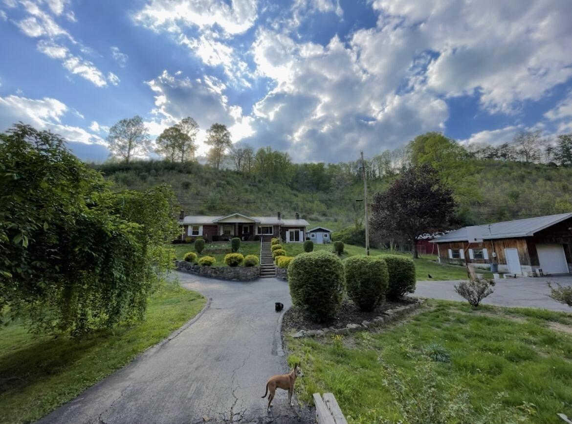 1267 Lower Taulbee Fork Road Property Photo 46