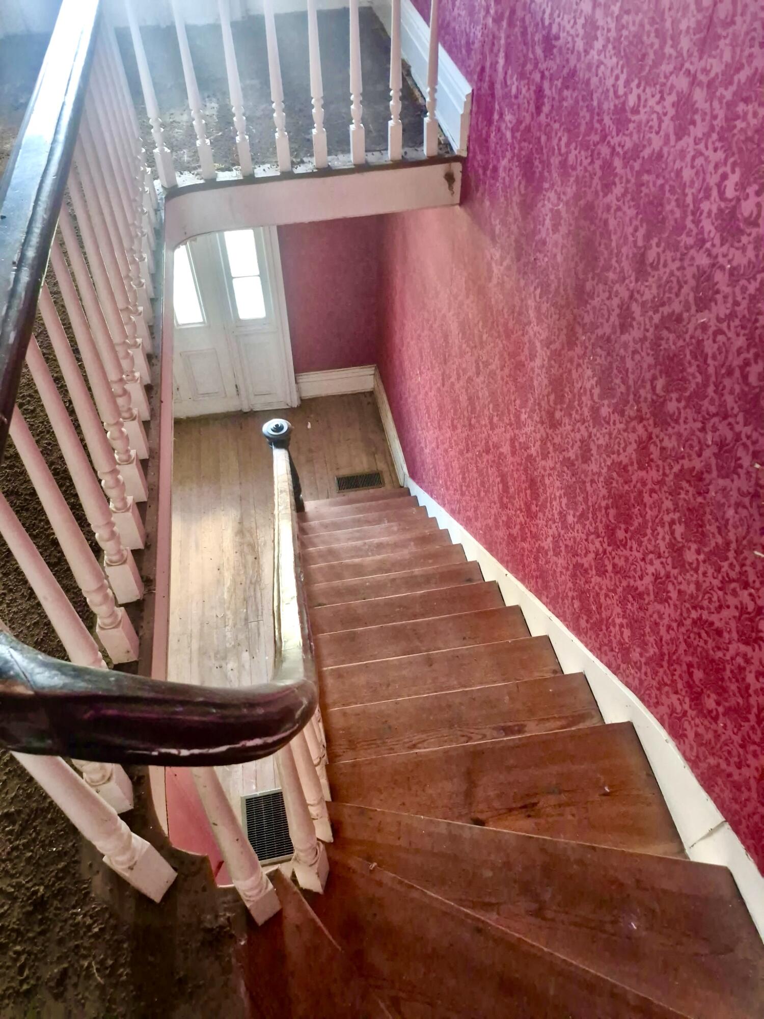 3308 Camargo Road Property Photo 1