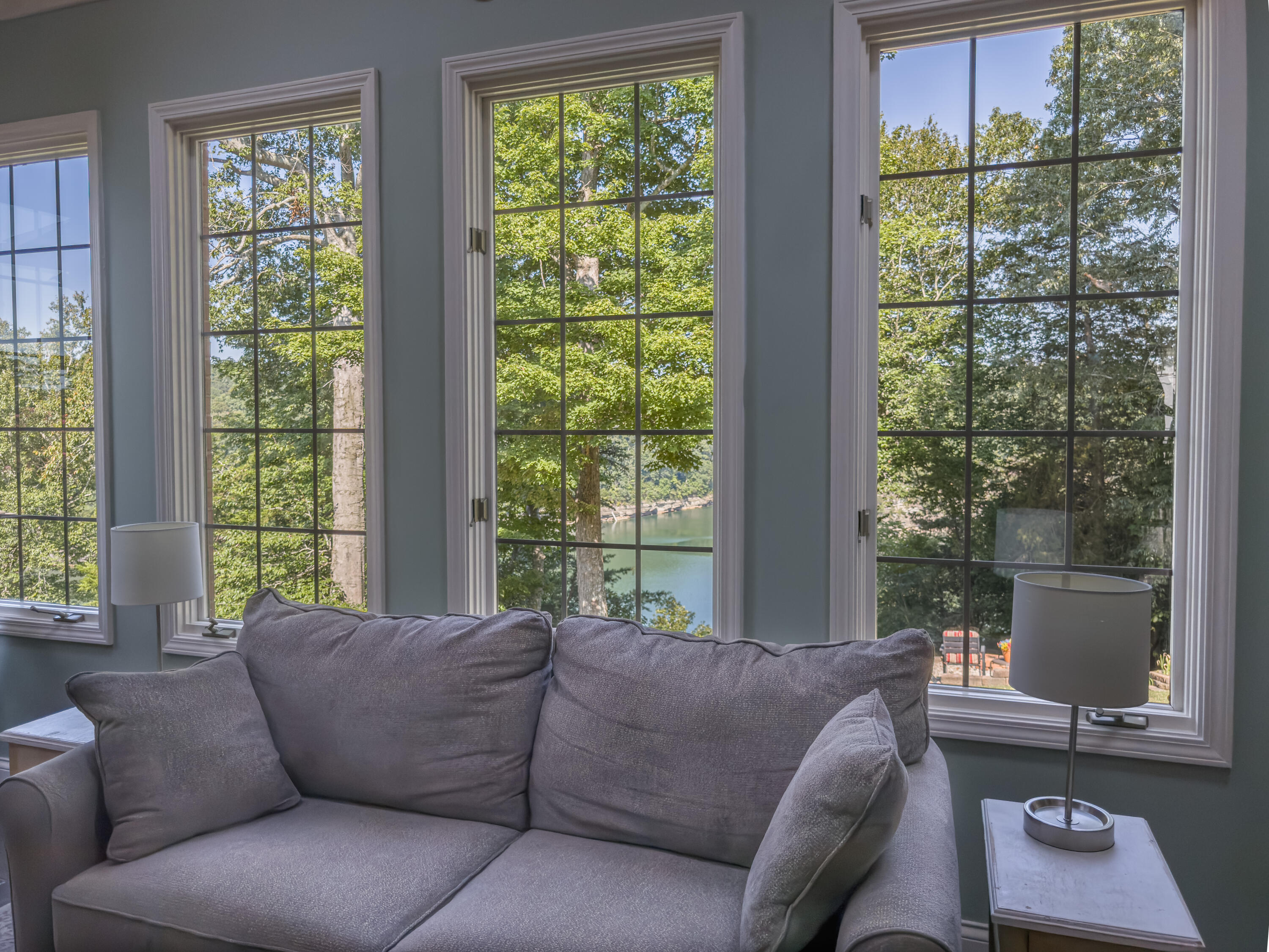 512 Water Cliff Drive Property Photo 24