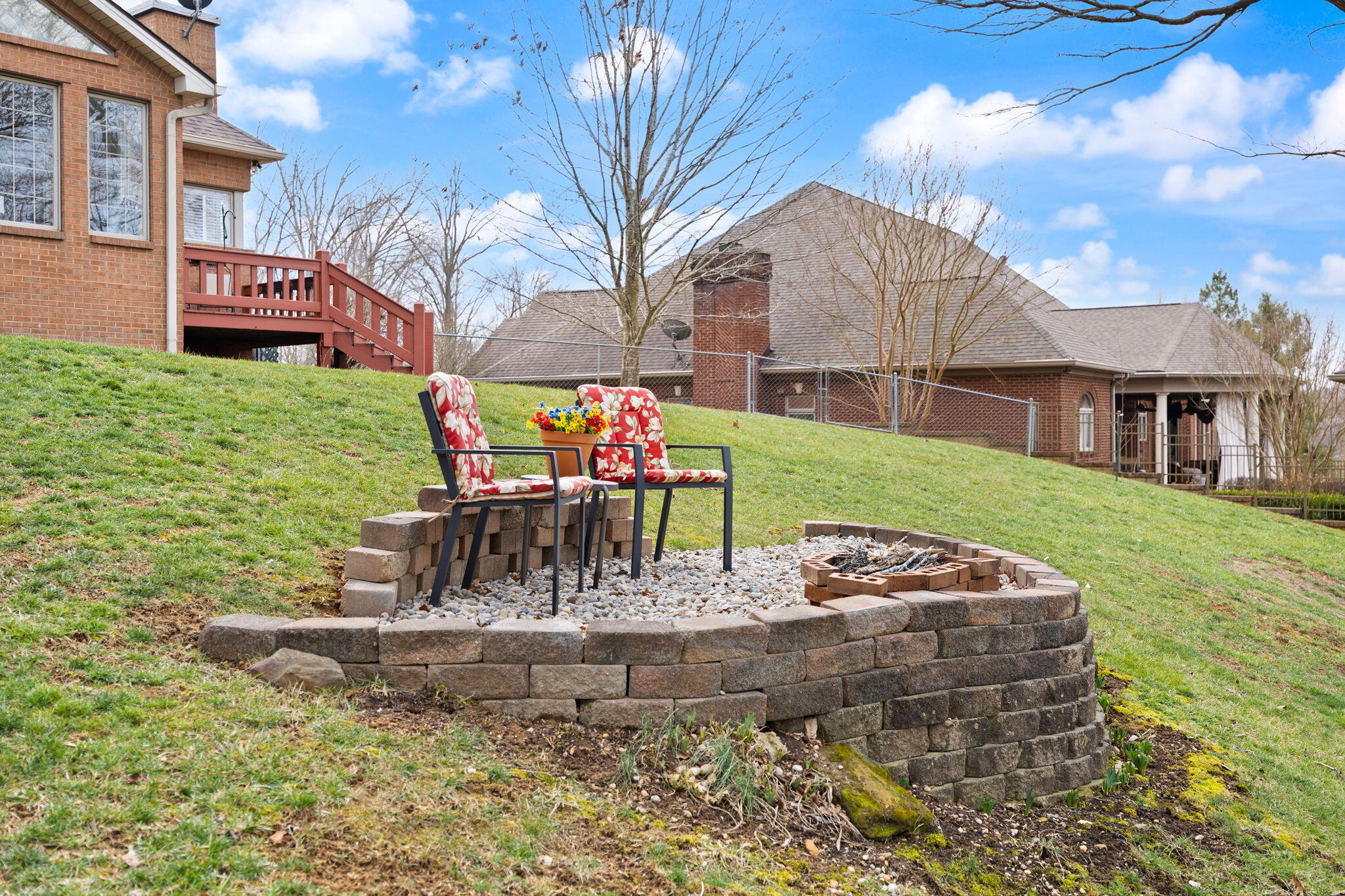 512 Water Cliff Drive Property Photo 46