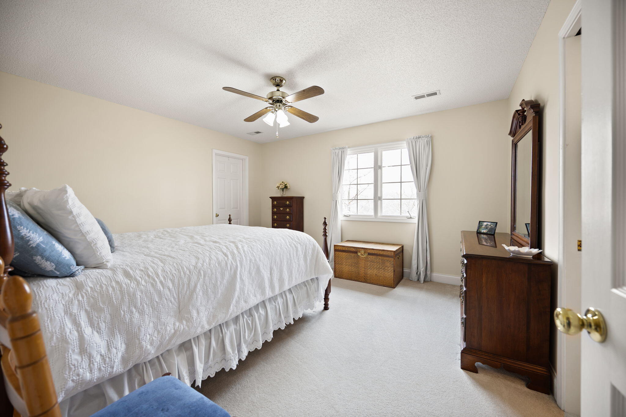512 Water Cliff Drive Property Photo 78
