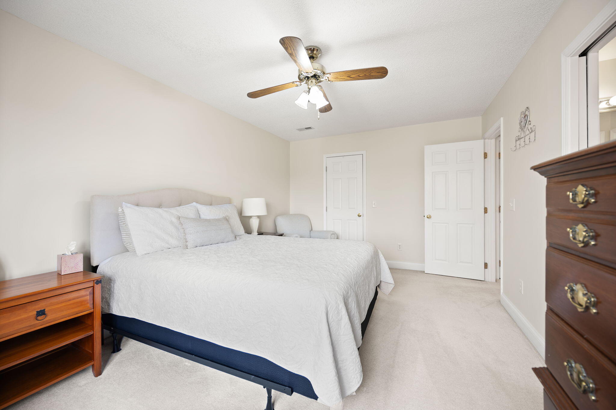 512 Water Cliff Drive Property Photo 80