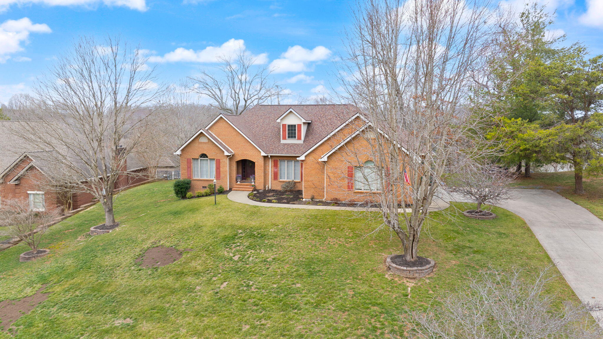 512 Water Cliff Drive Property Photo 83