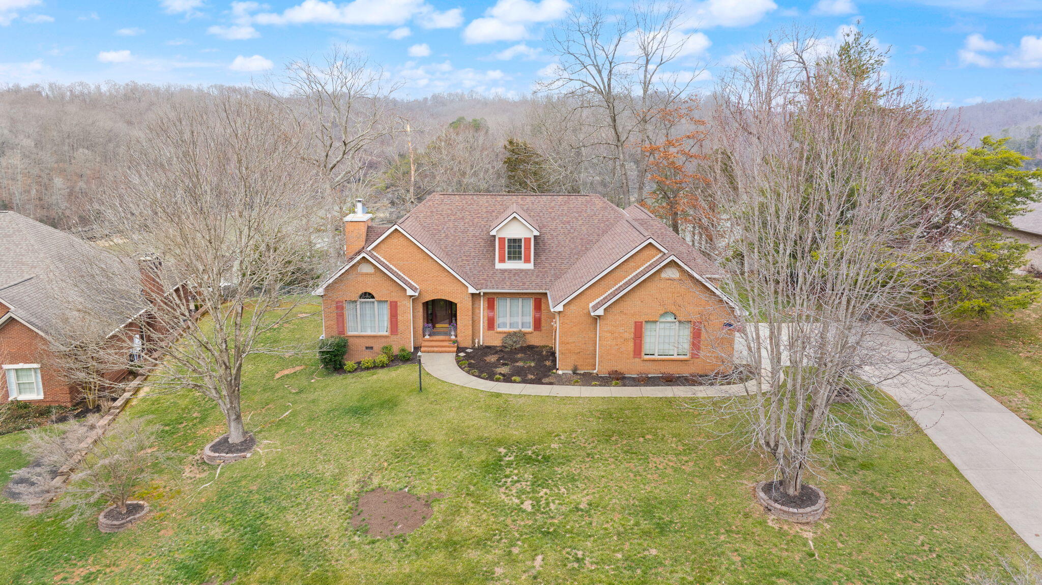 512 Water Cliff Drive Property Photo 84