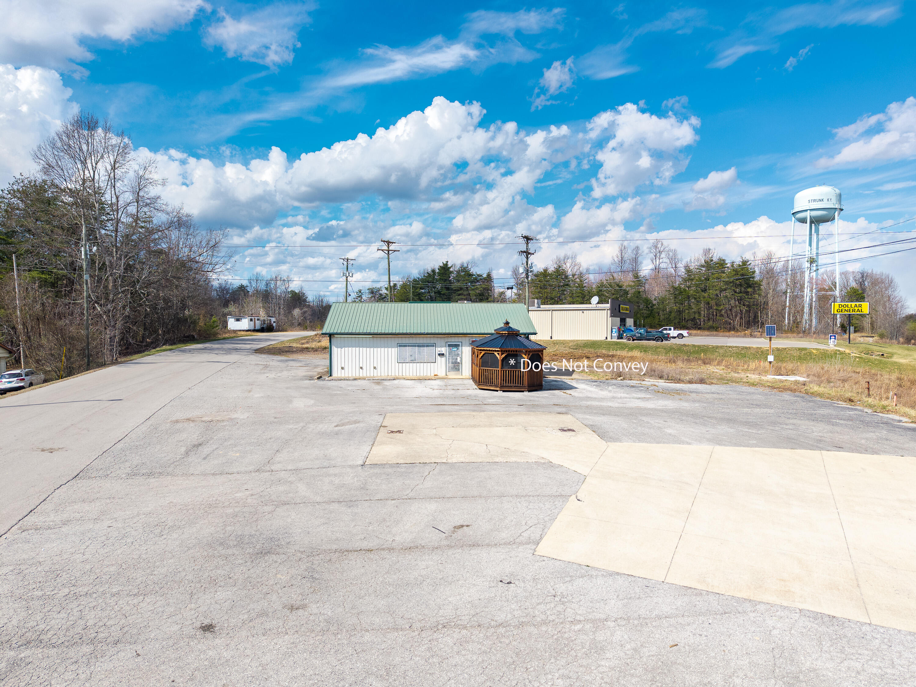 2129 Southern Highway Property Photo 3