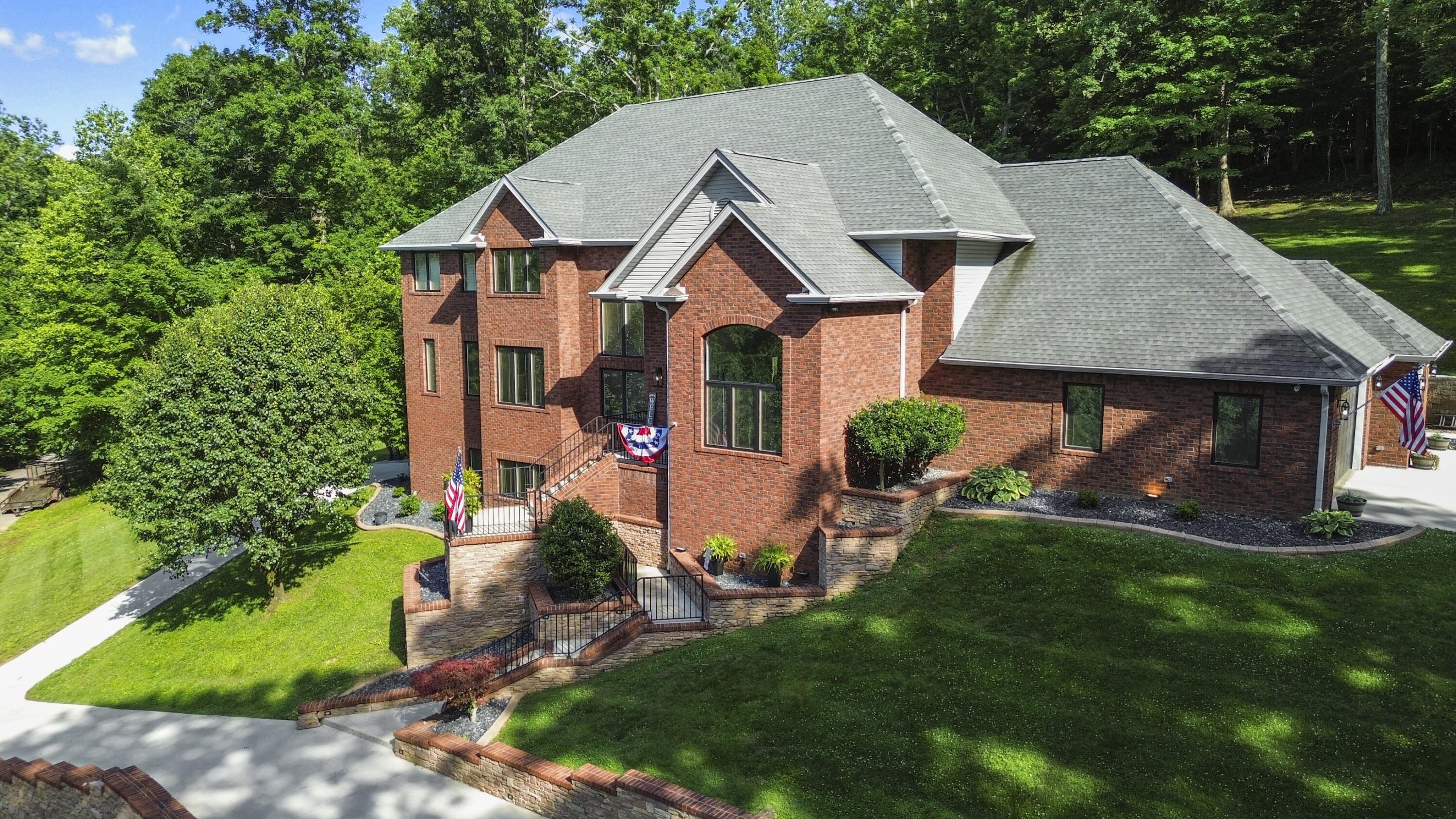 1357 Heather Hills Drive Property Photo 4