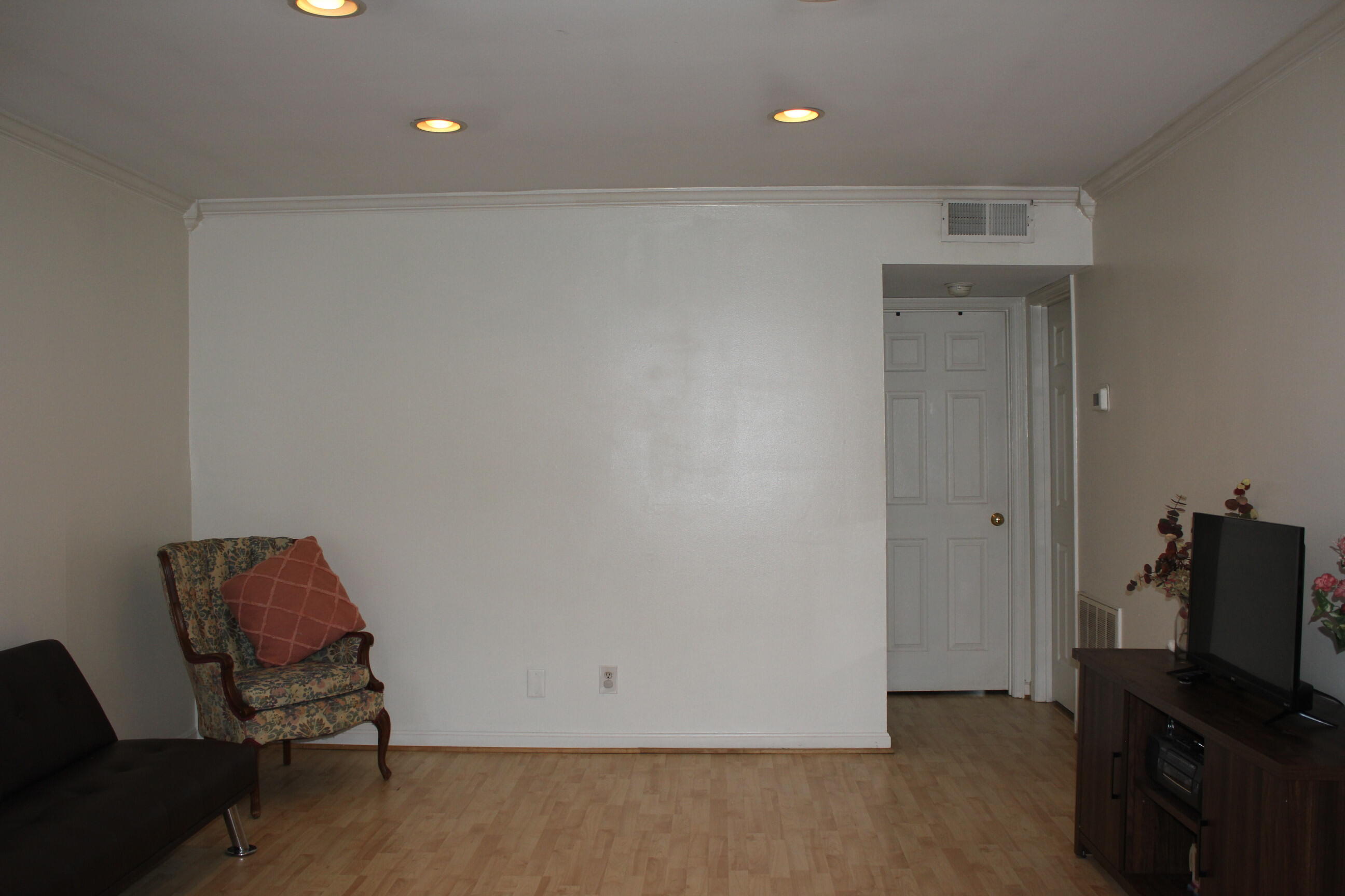333 E 4th Street A3 Property Photo 5